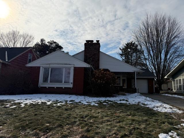 1030 Hyacinth Avenue E, Saint Paul MN 55106