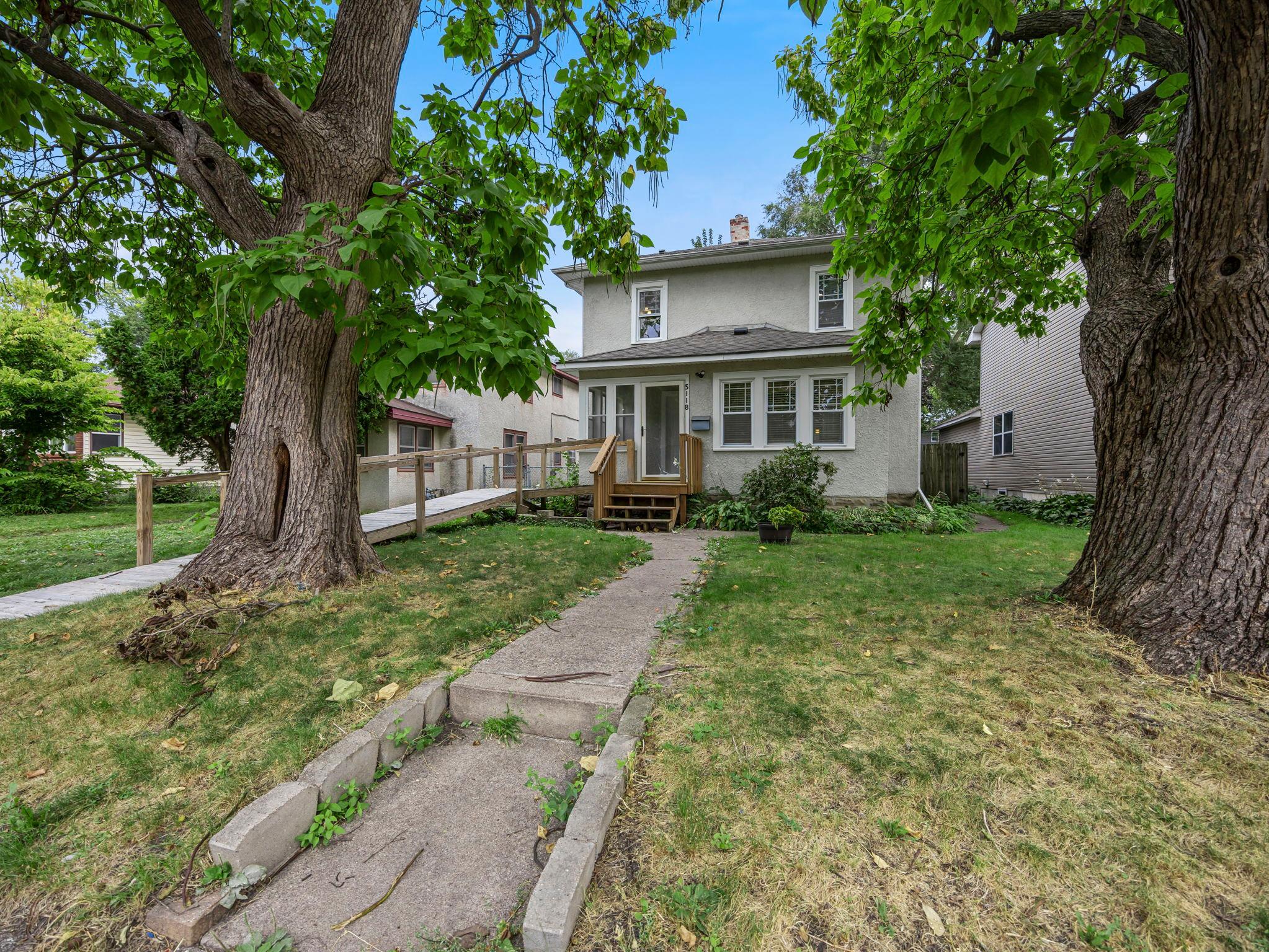 5118 James Avenue N, Minneapolis MN 55430