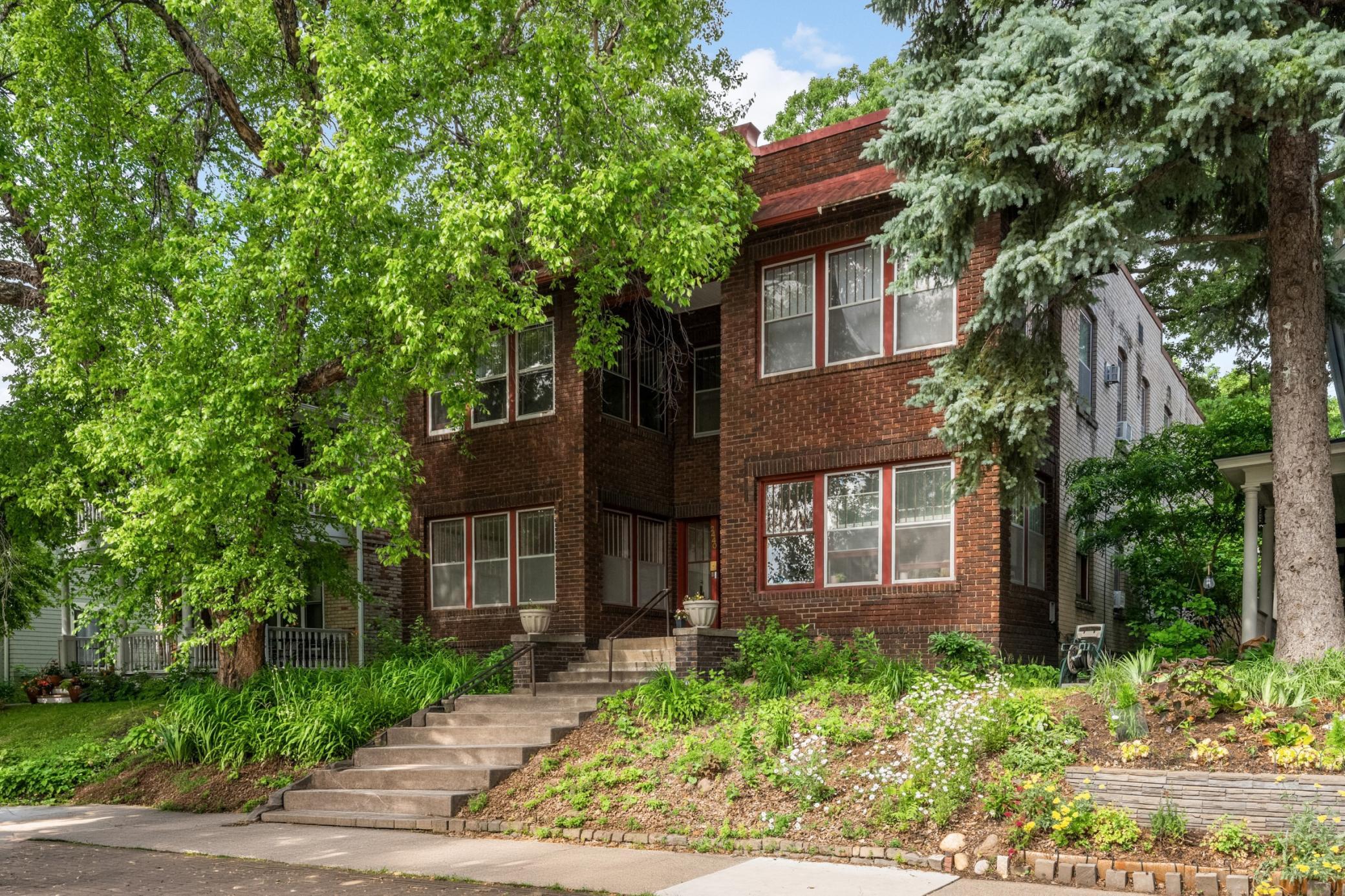 2440 Stevens Avenue Unit 2, Minneapolis MN 55404