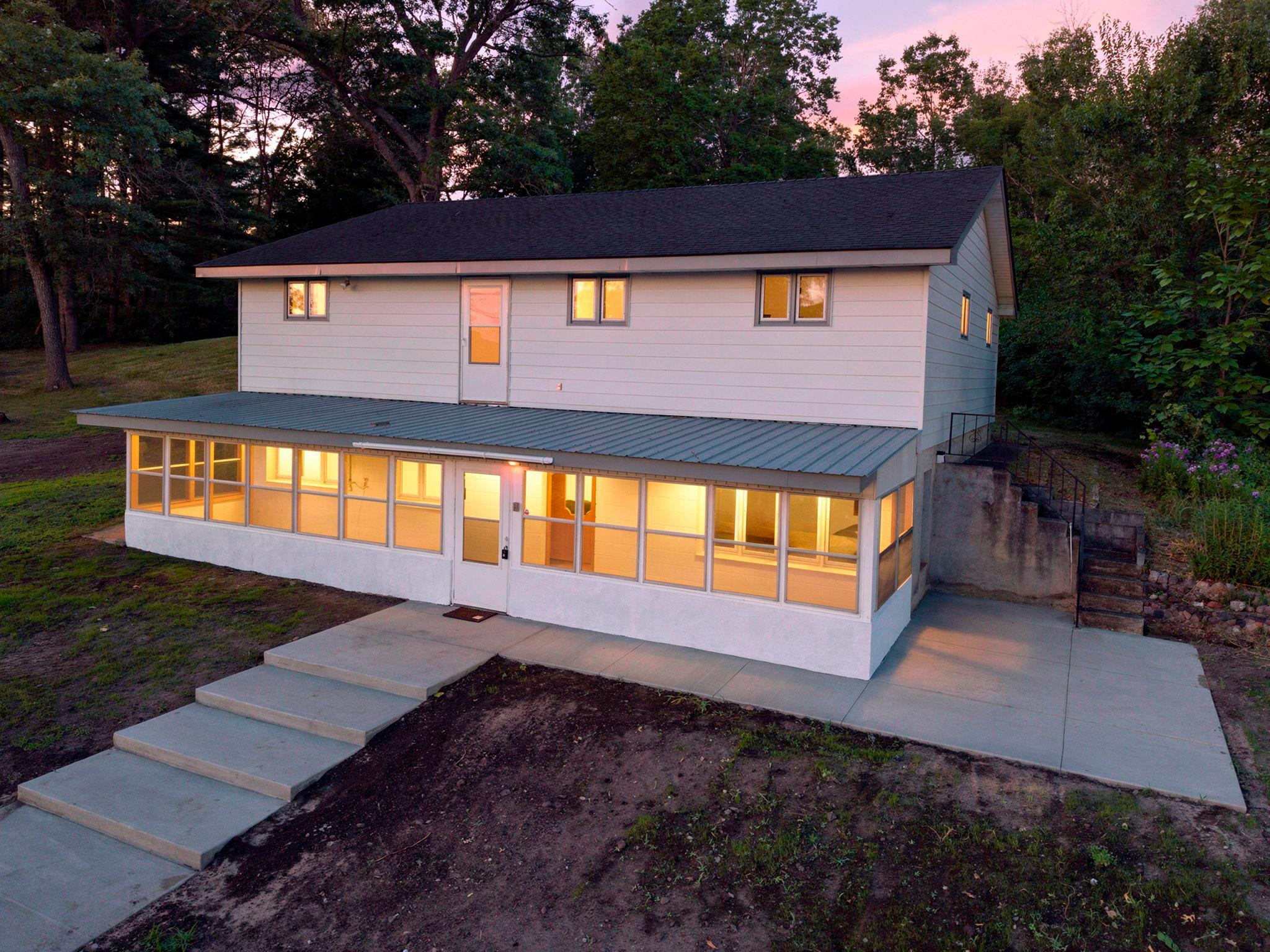 3063 325th Avenue NW, Cambridge MN 55008