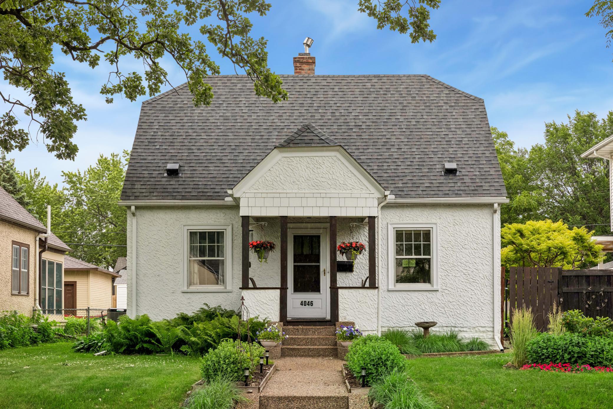 4046 Vincent Avenue N, Minneapolis MN 55412