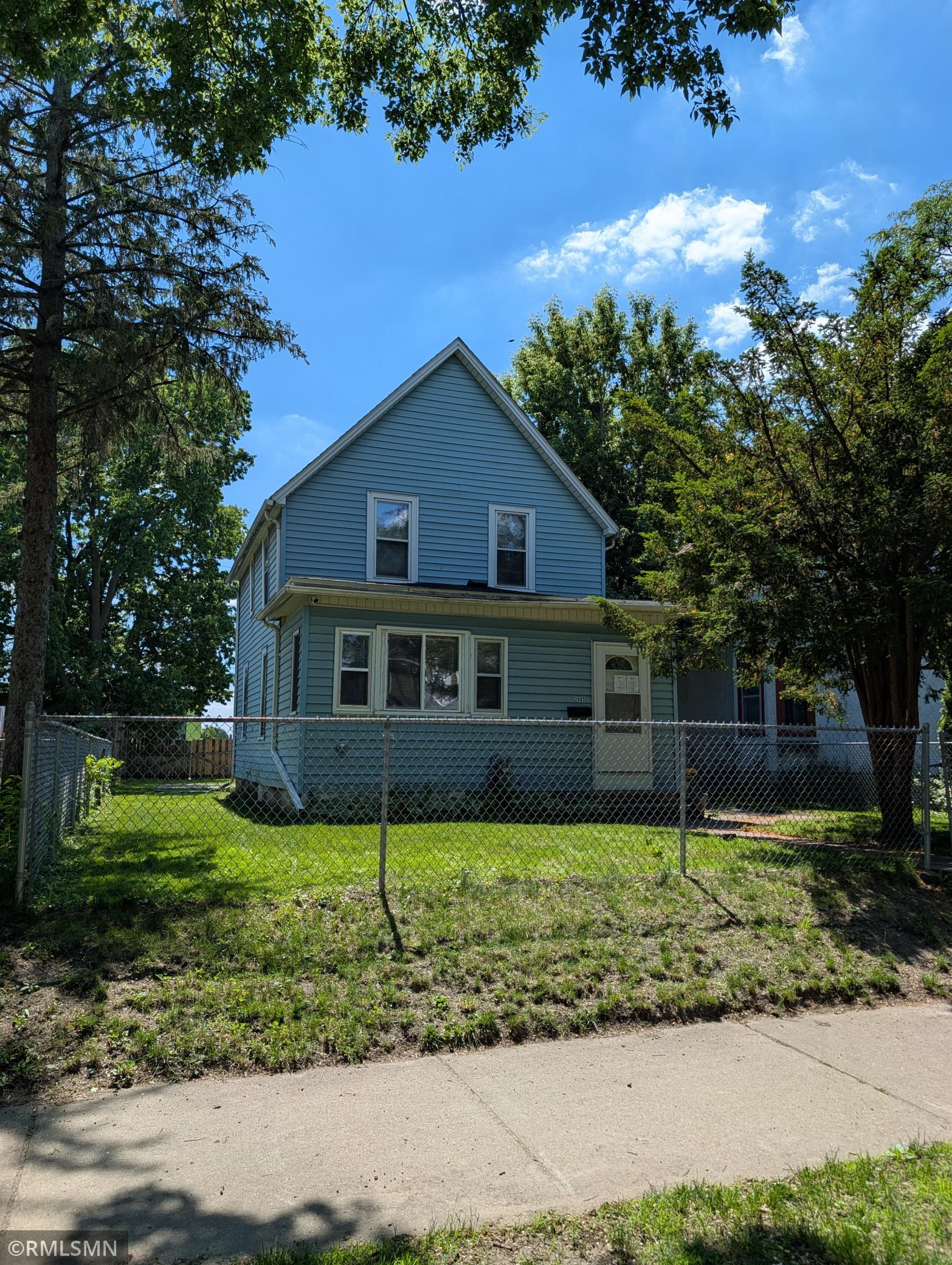 2003 Willow Avenue N, Minneapolis MN 55411