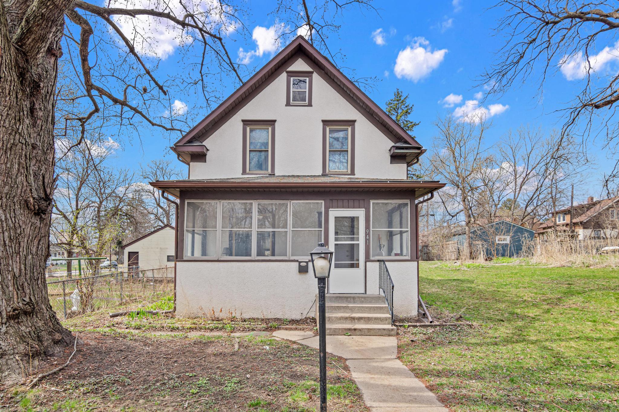 941 Frank Street, Saint Paul MN 55106
