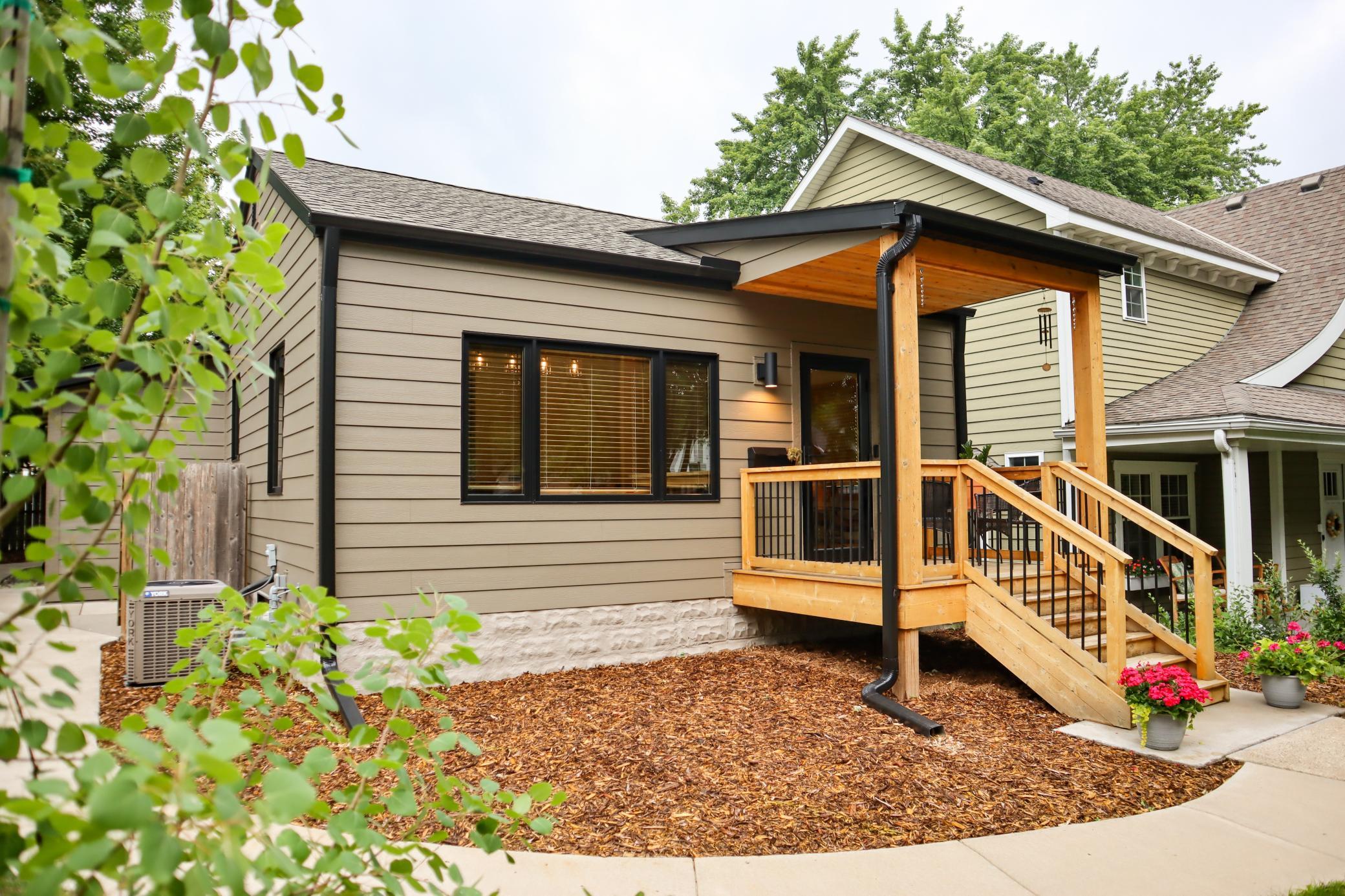 5344 Chowen Avenue S, Minneapolis MN 55410