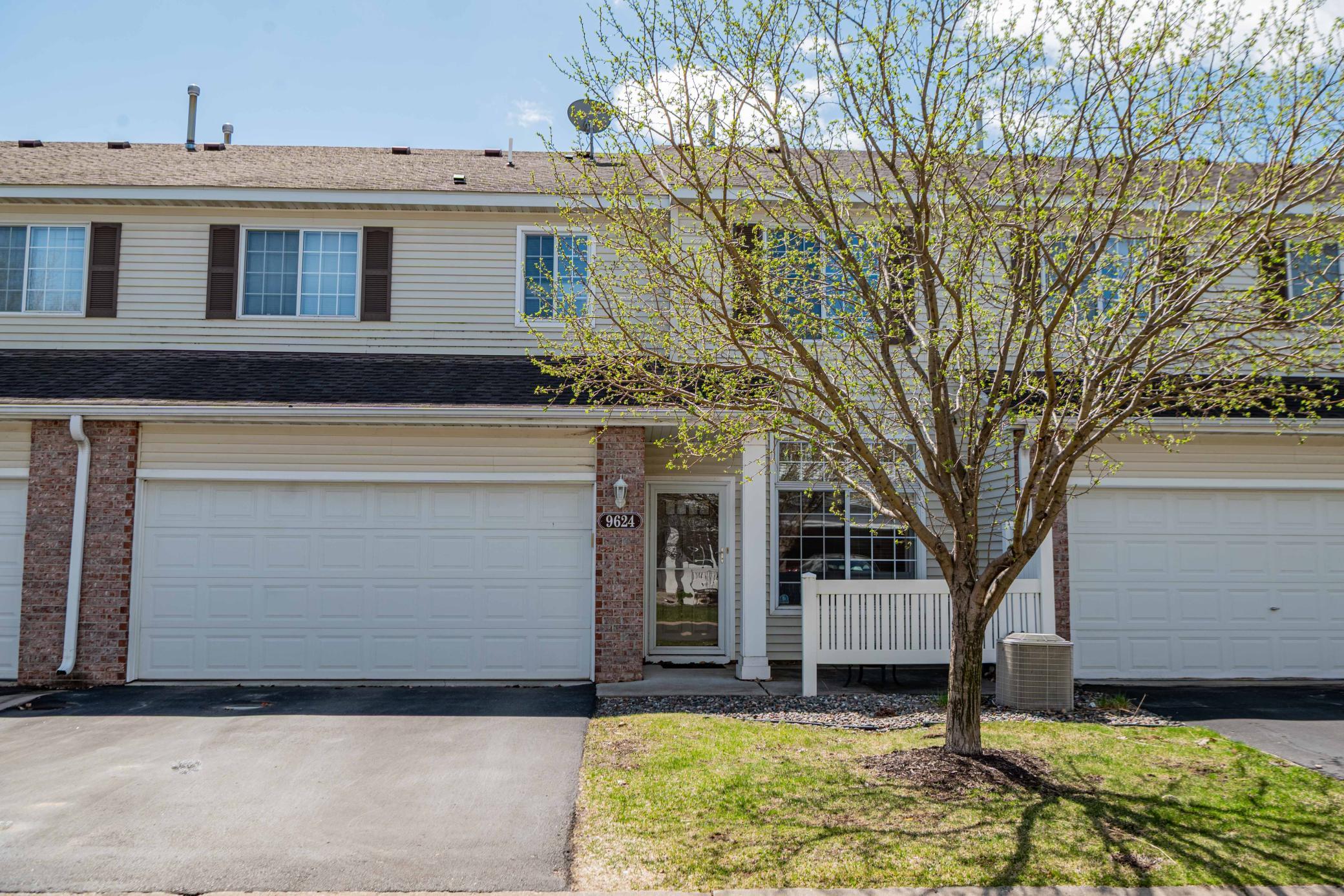 9624 Peony Lane N, Maple Grove MN 55311