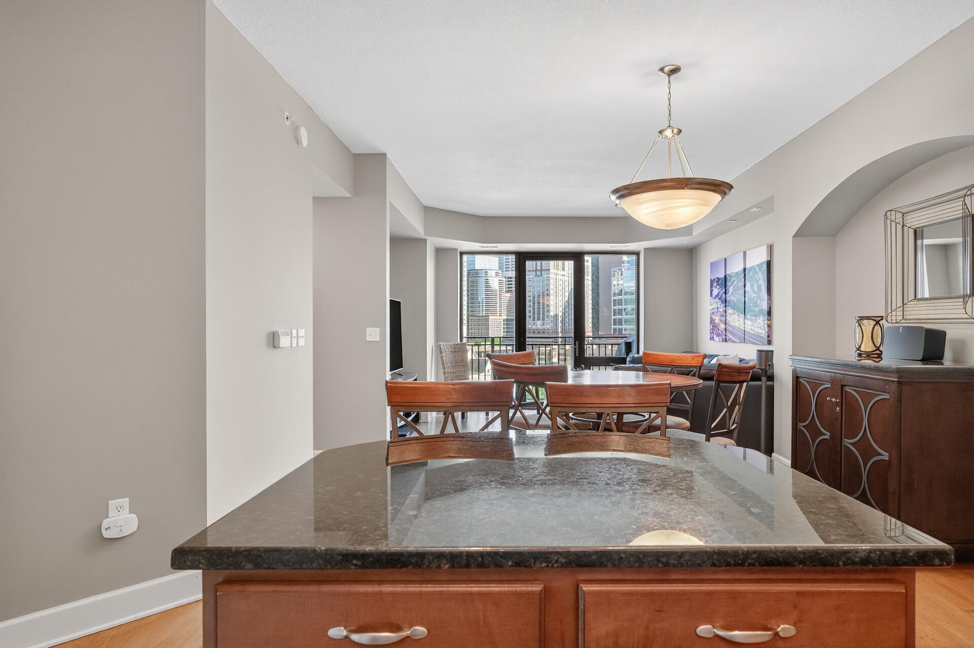 500 E Grant Street Unit 709, Minneapolis MN 55404