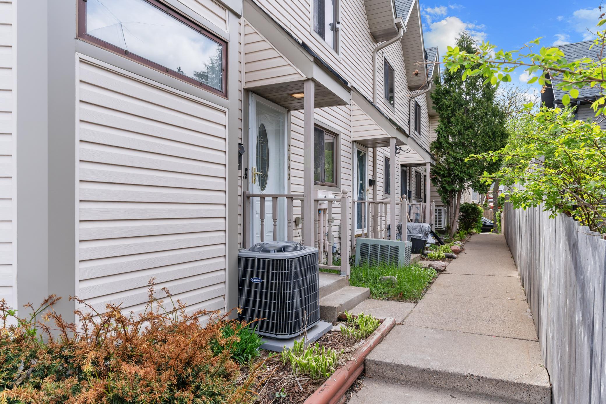 2443 Elliot Avenue, Minneapolis MN 55404