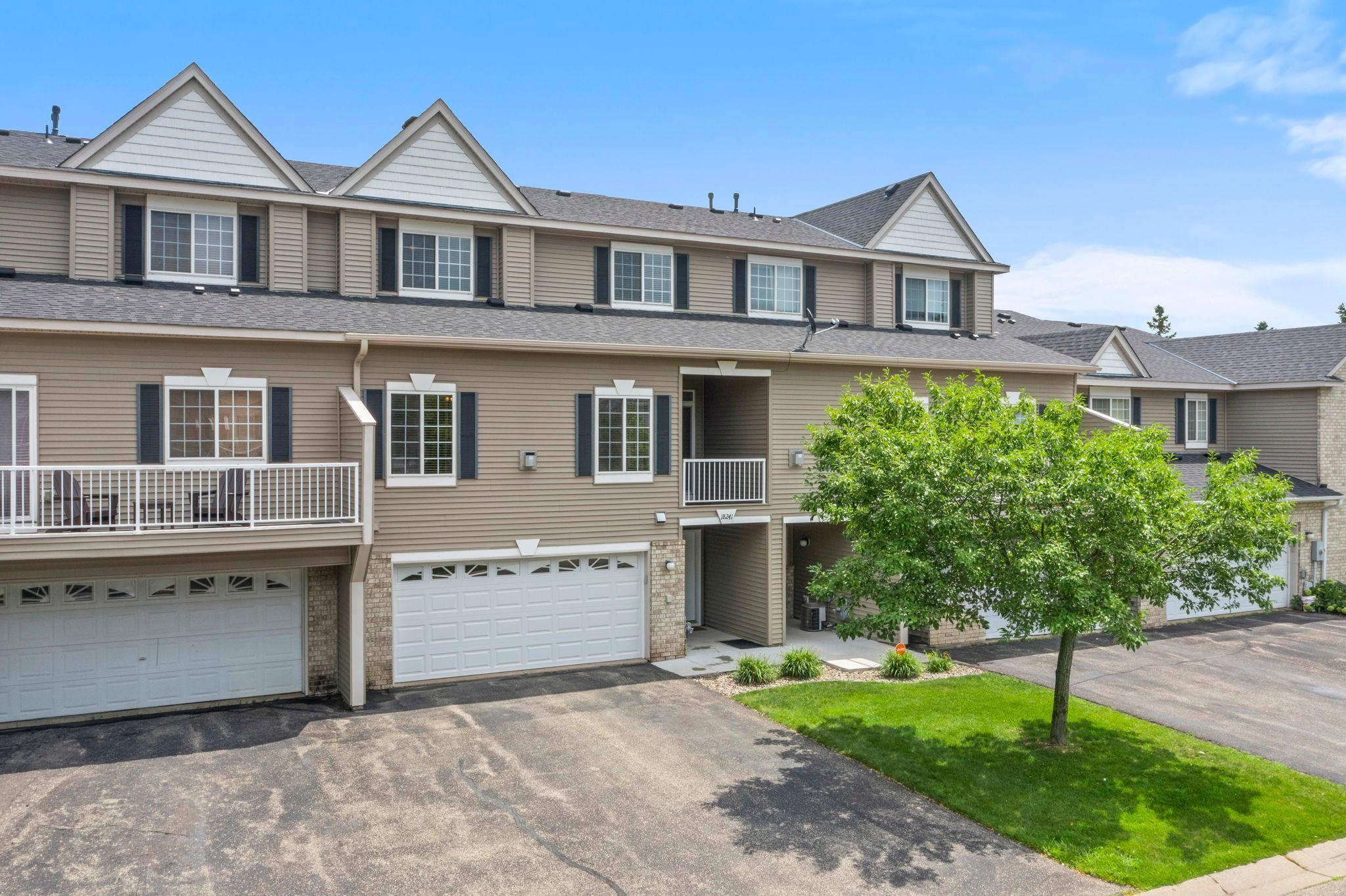 18241 Kerrville Trail Unit 209, Lakeville MN 55044