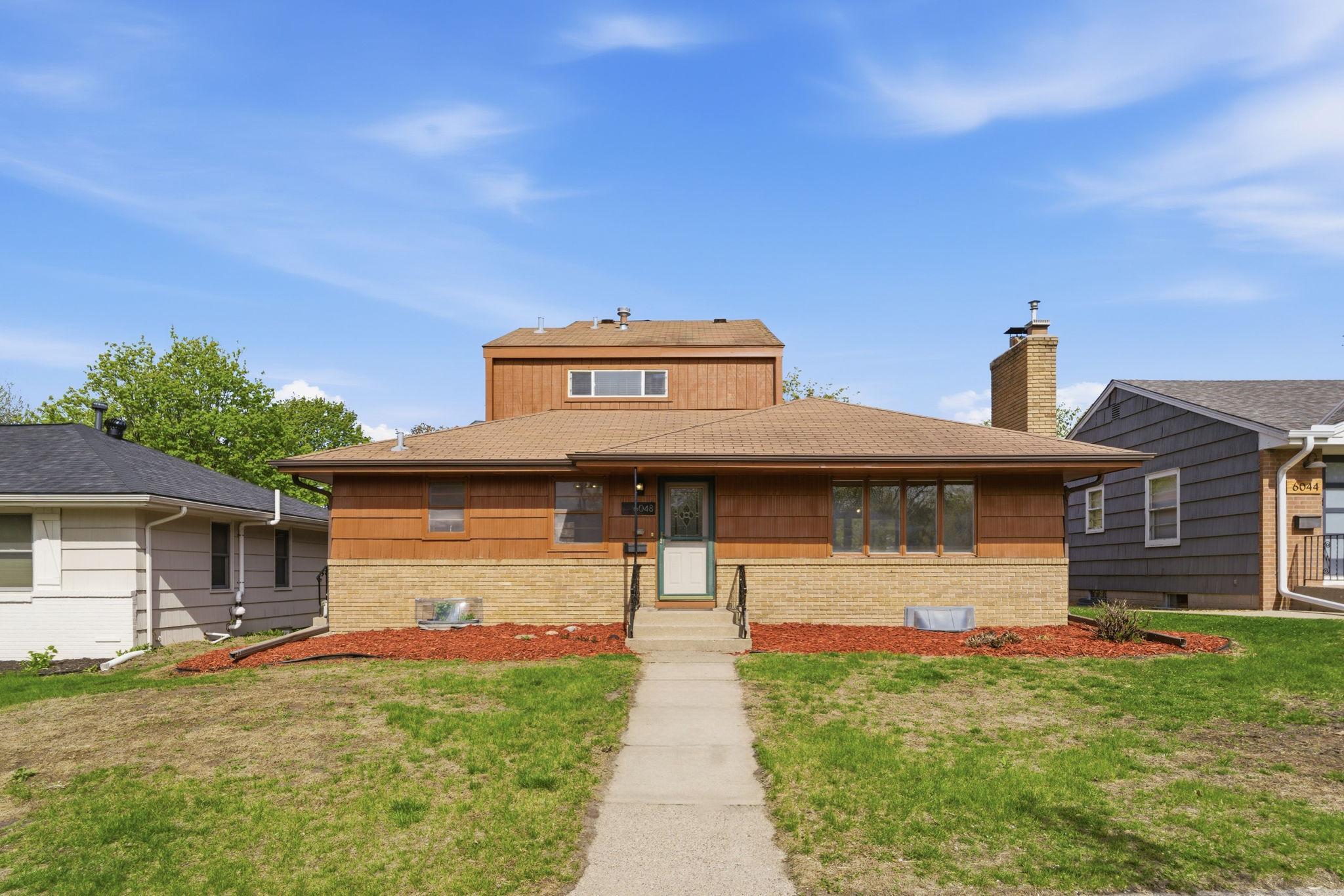 6048 Dupont Avenue S, Minneapolis MN 55419