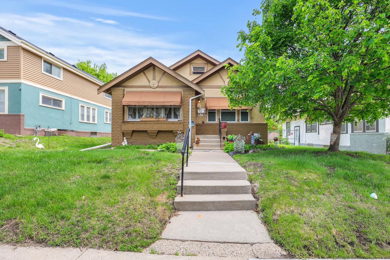 1718 Vincent Avenue N, Minneapolis MN 55411
