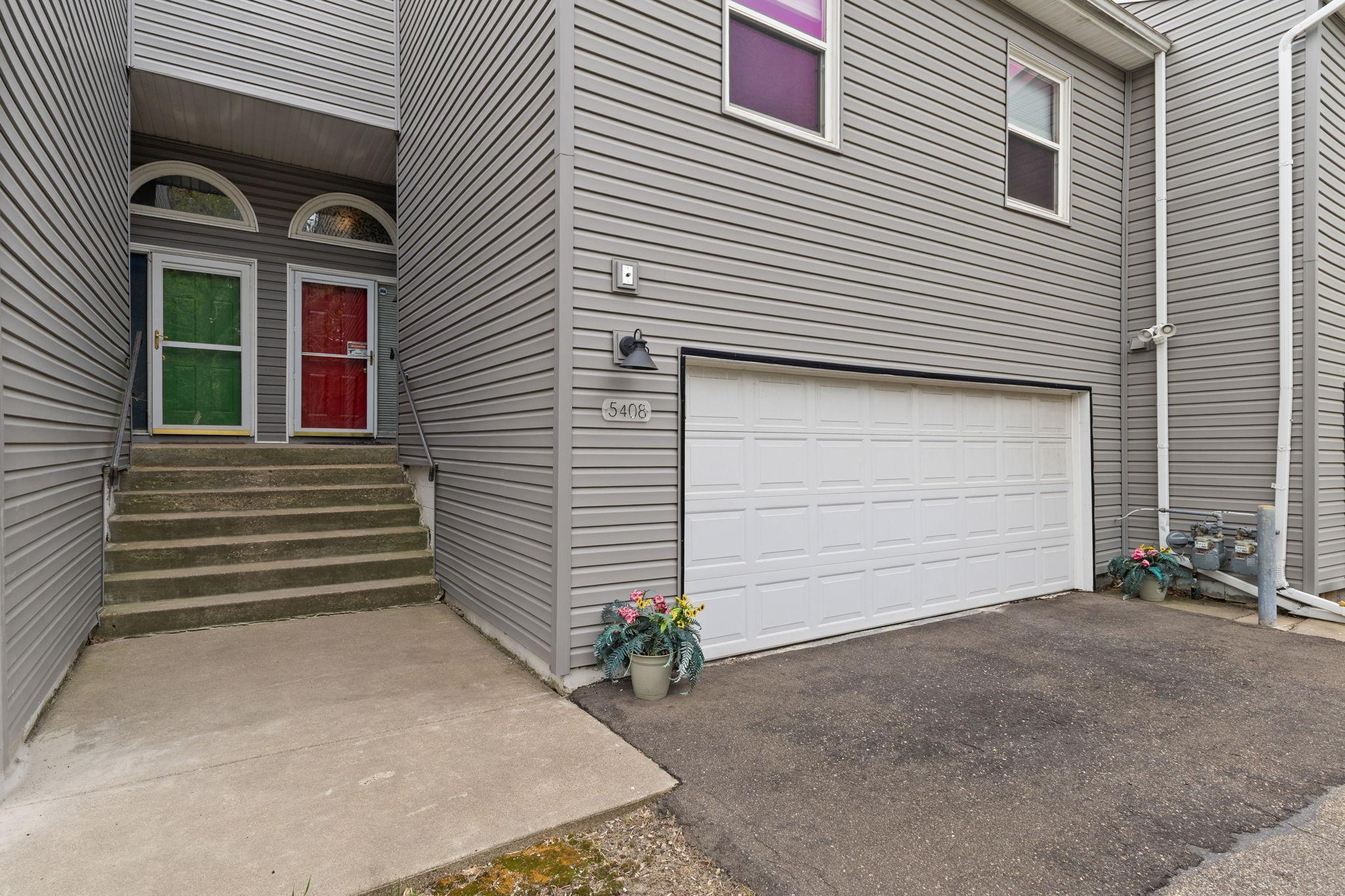 5408 Egan Drive, Savage MN 55378