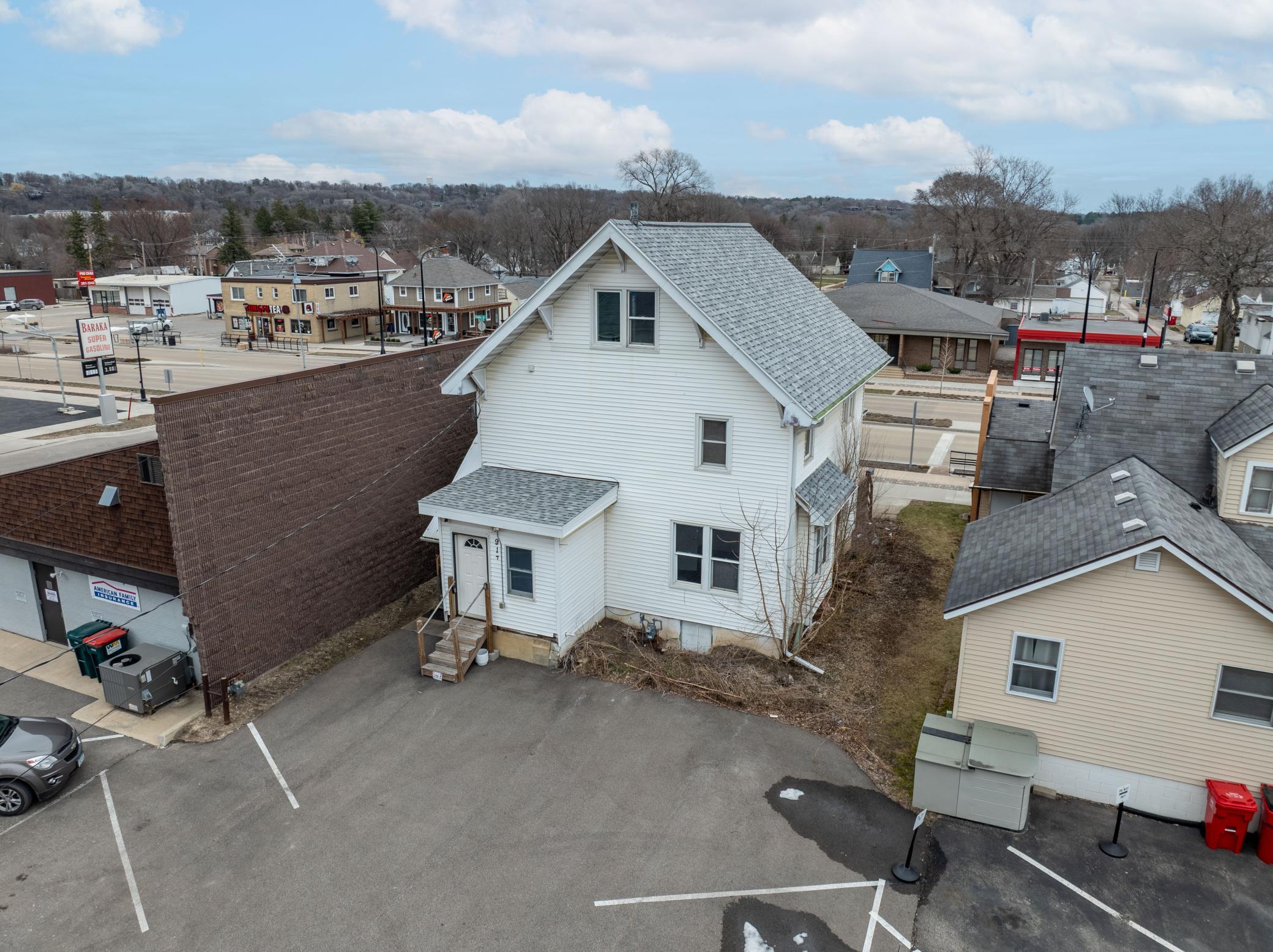 917 Broadway Avenue N, Rochester MN 55906
