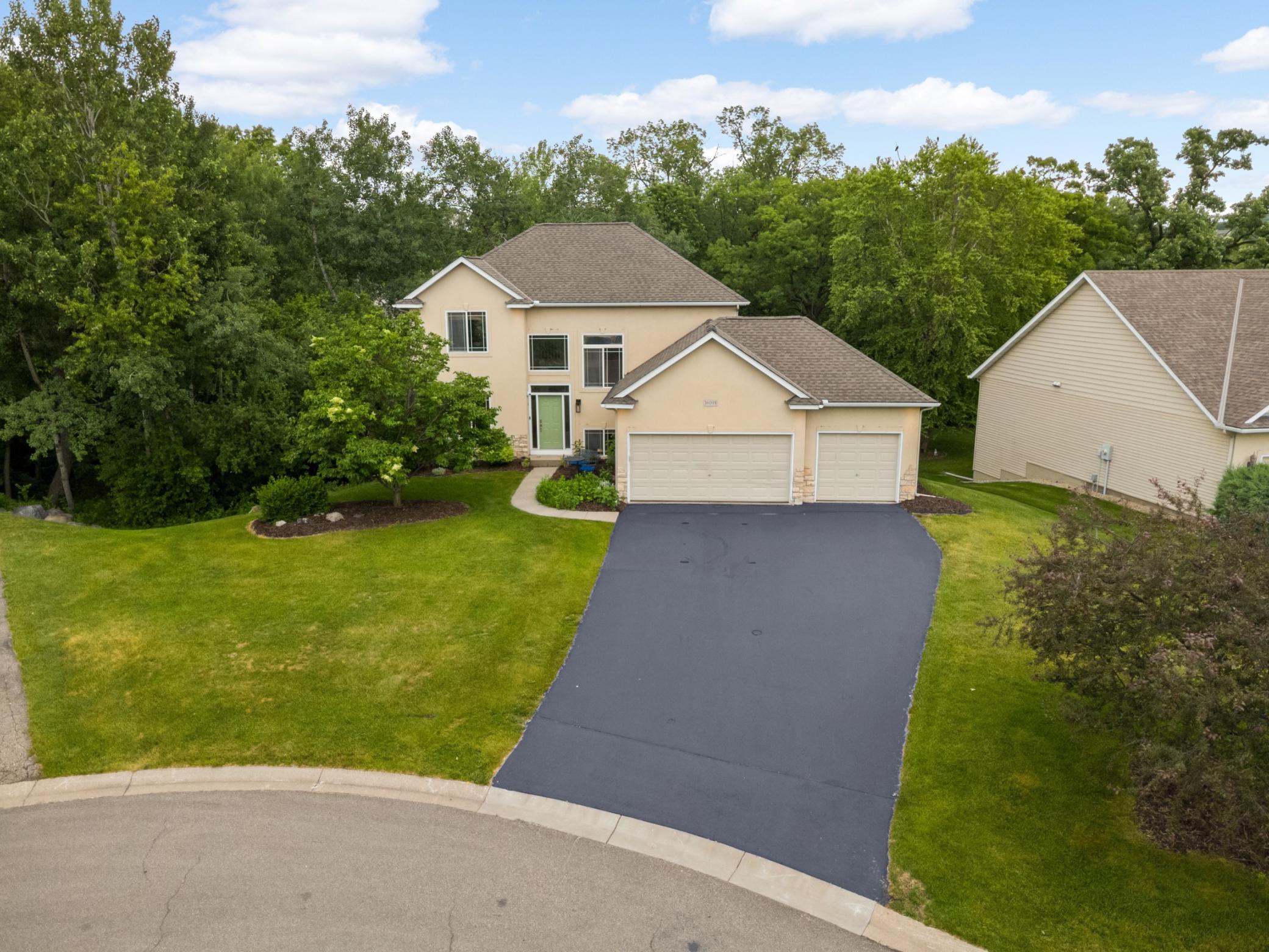 16098 Kennard Court, Lakeville MN 55044
