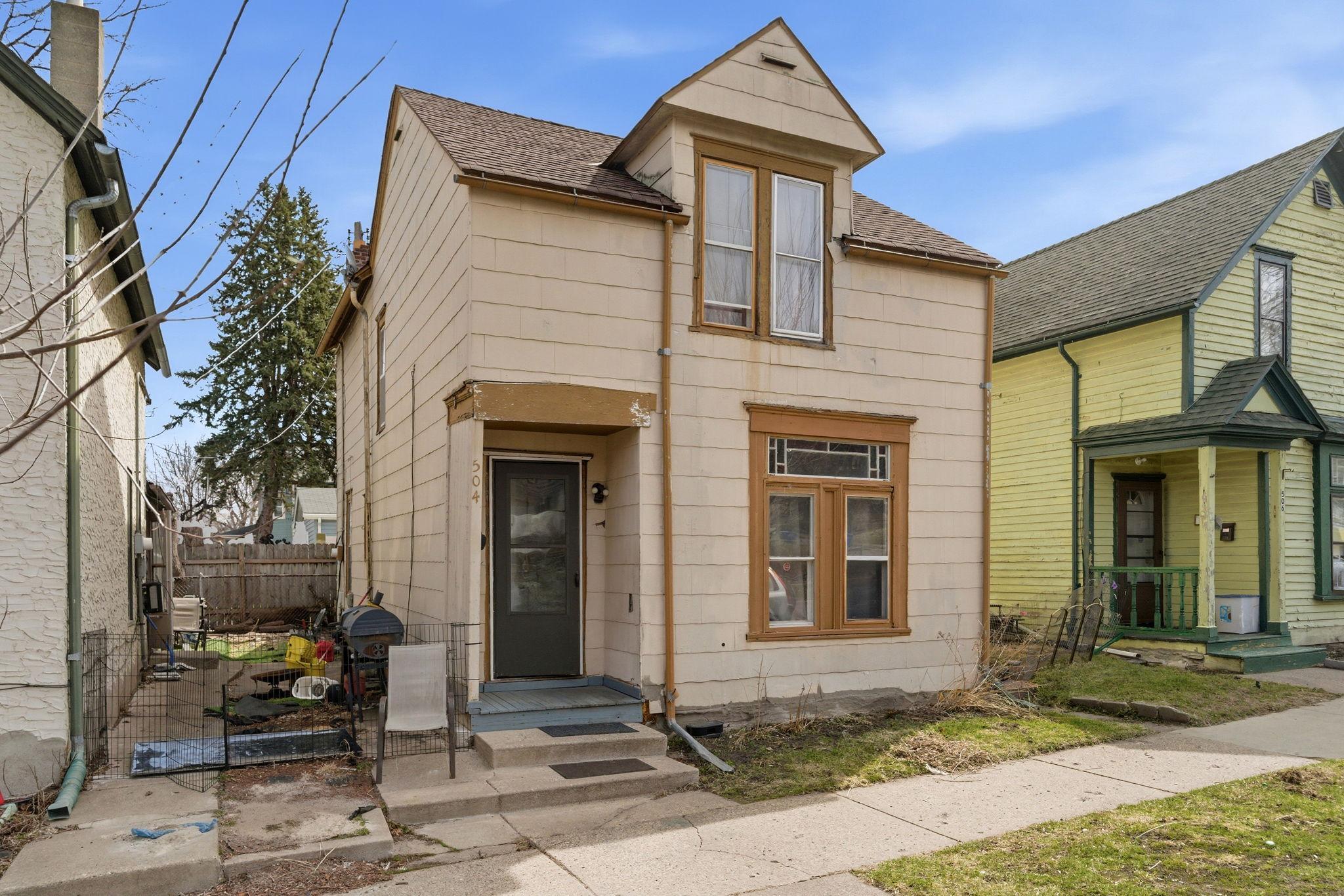 504 Bellows Street, Saint Paul MN 55107