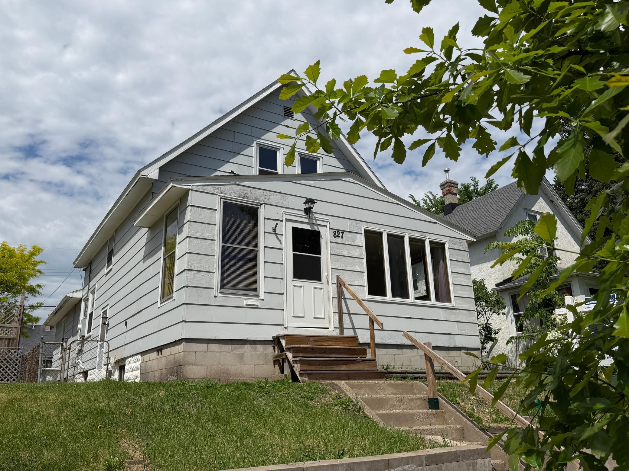 827 Lafond Avenue, Saint Paul MN 55104