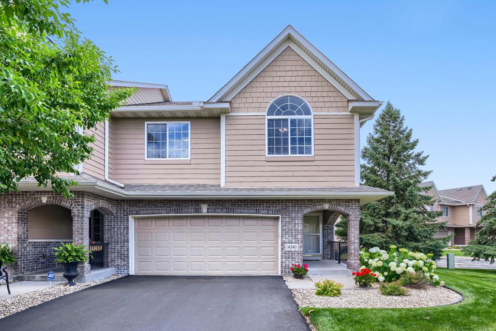 14340 Waterfall Court NW, Prior Lake MN 55372