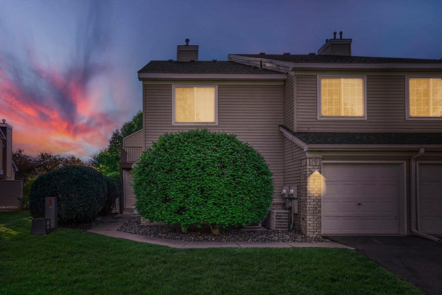 2225 Ranchview Lane N Unit 7, Plymouth MN 55447