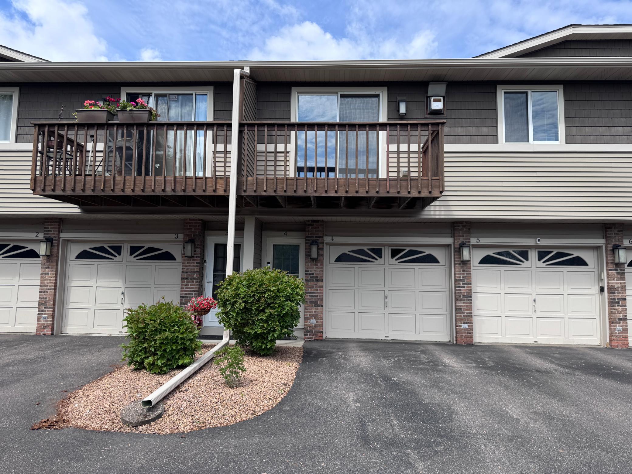 14025 44th Place N Unit 4, Plymouth MN 55446