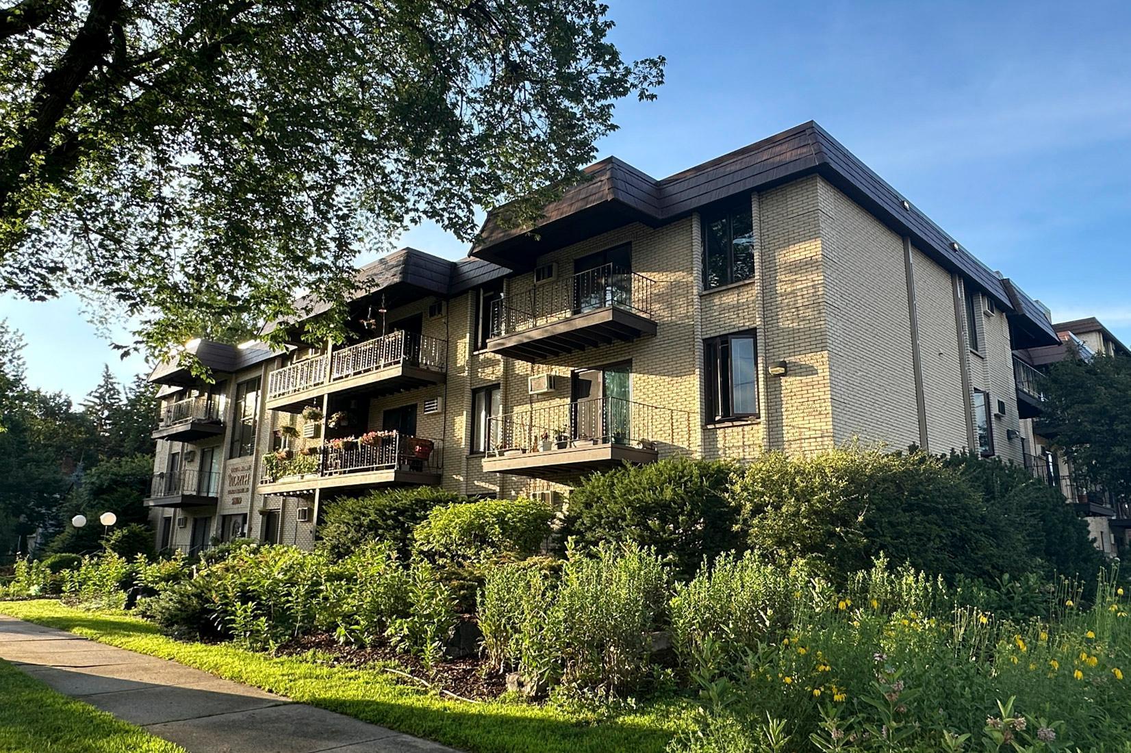 2809 E Minnehaha Parkway Unit 304, Minneapolis MN 55417