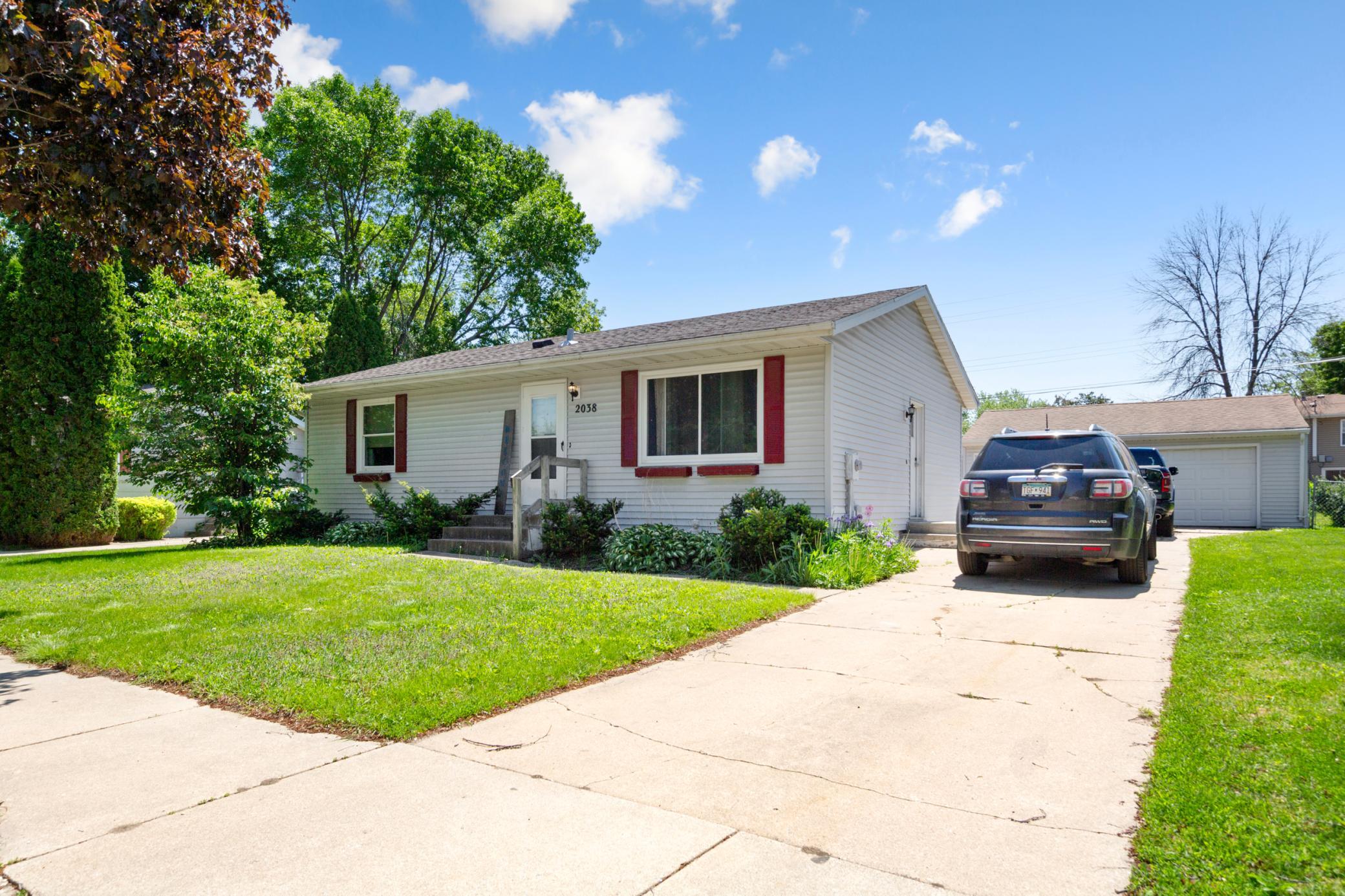 2038 44th Street NW, Rochester MN 55901