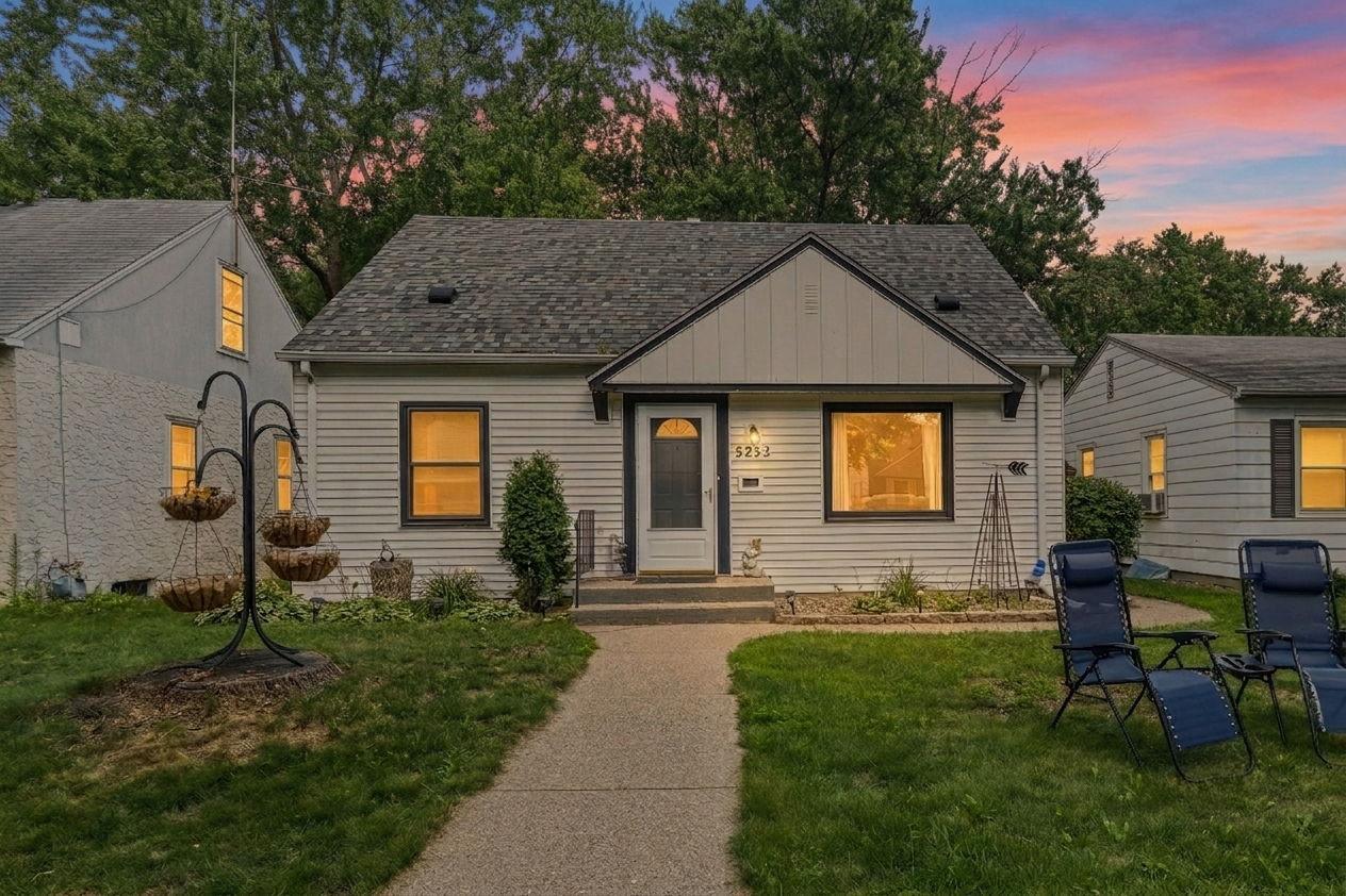 5252 Washburn Avenue N, Minneapolis MN 55430
