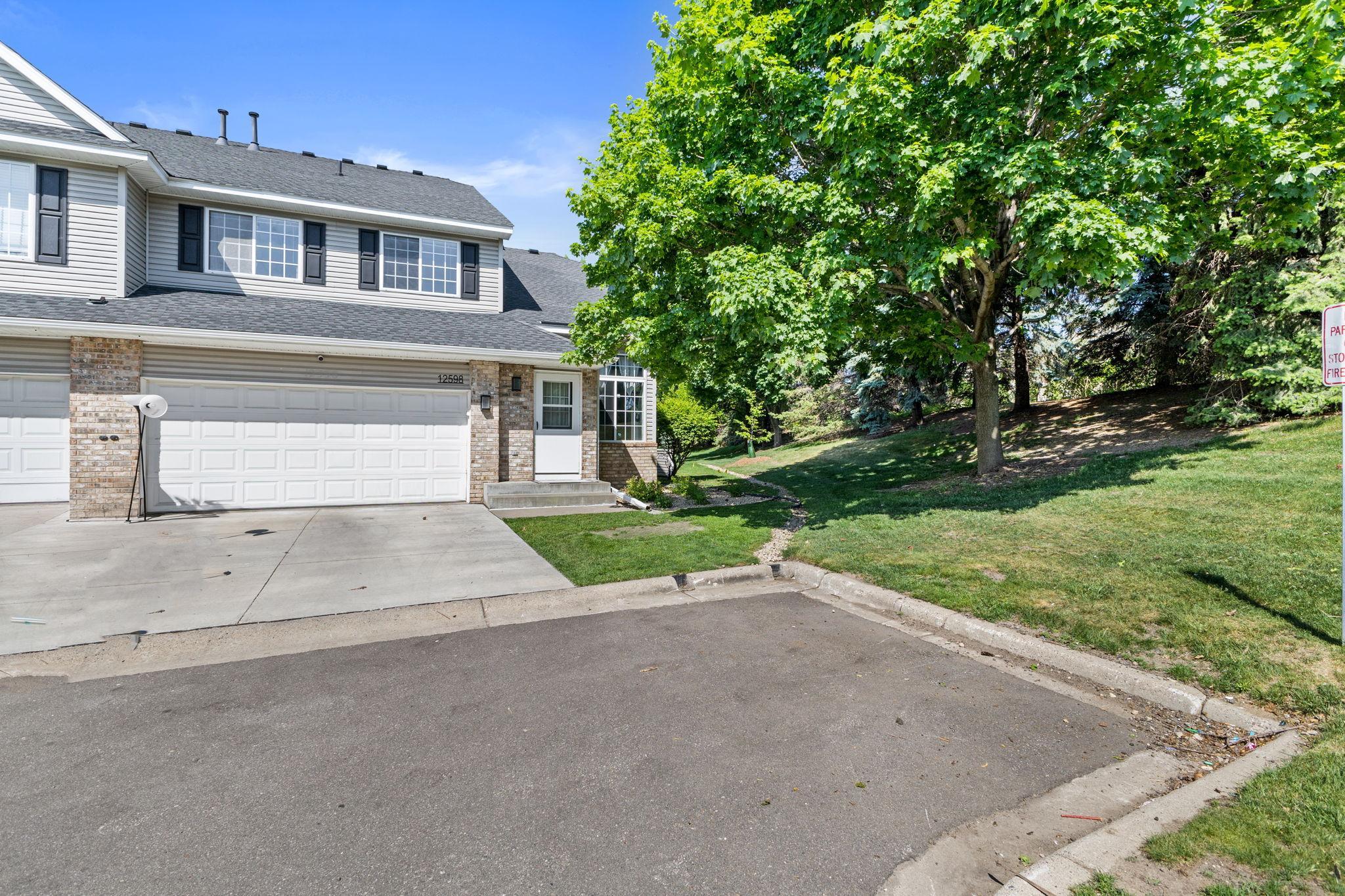 12598 74th Avenue N, Maple Grove MN 55369