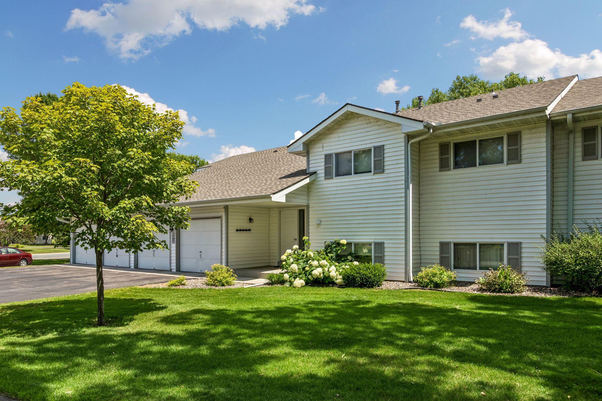6210 Magda Drive Unit A, Maple Grove MN 55369