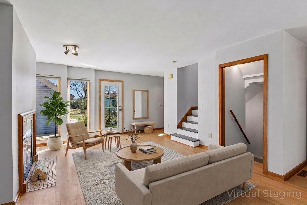 2409 24th Avenue S, Minneapolis MN 55406