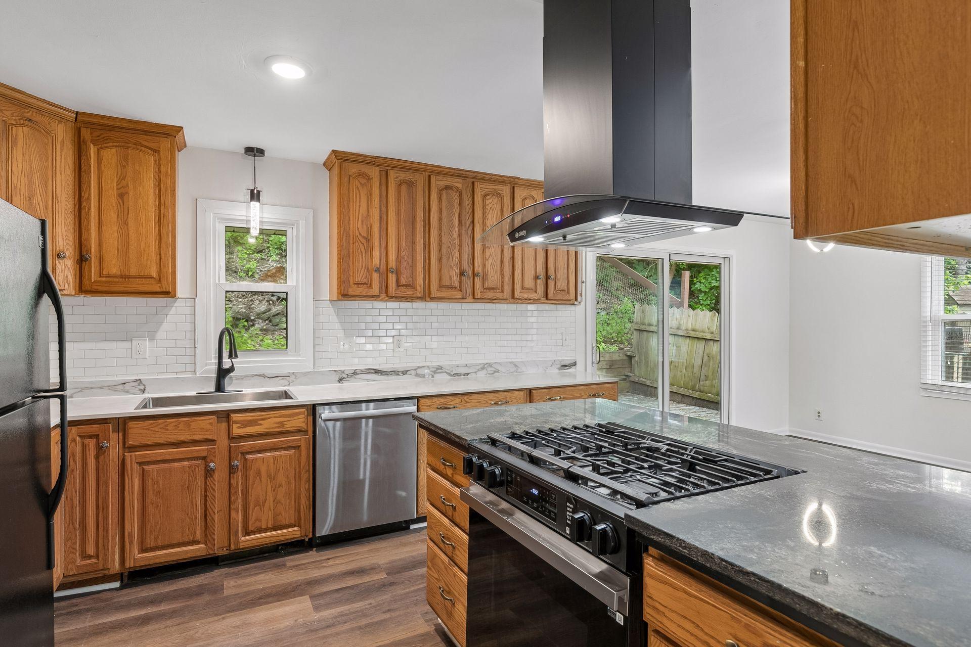 54 King Street W, Saint Paul MN 55107