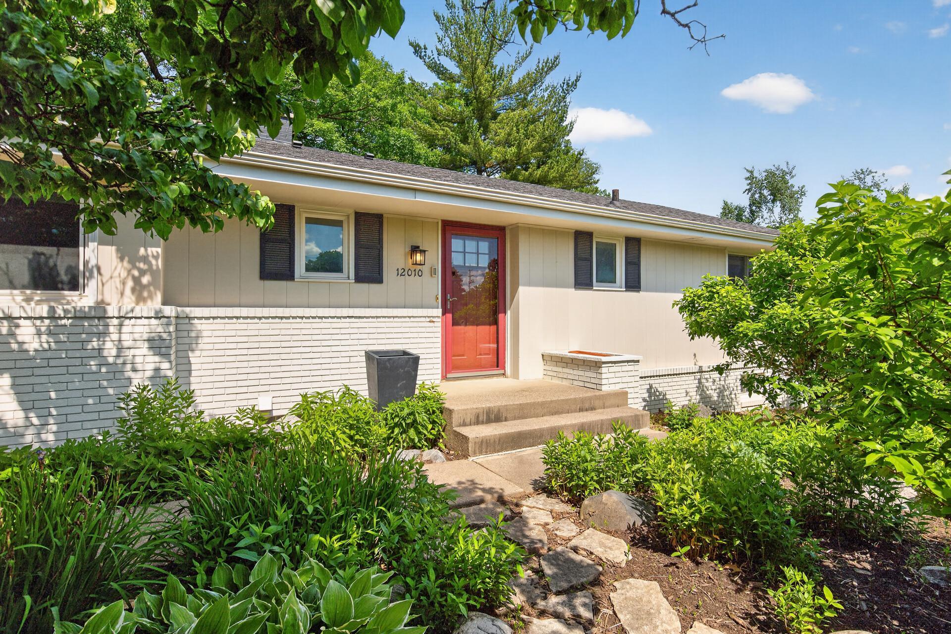 12010 Highway 55, Plymouth MN 55441