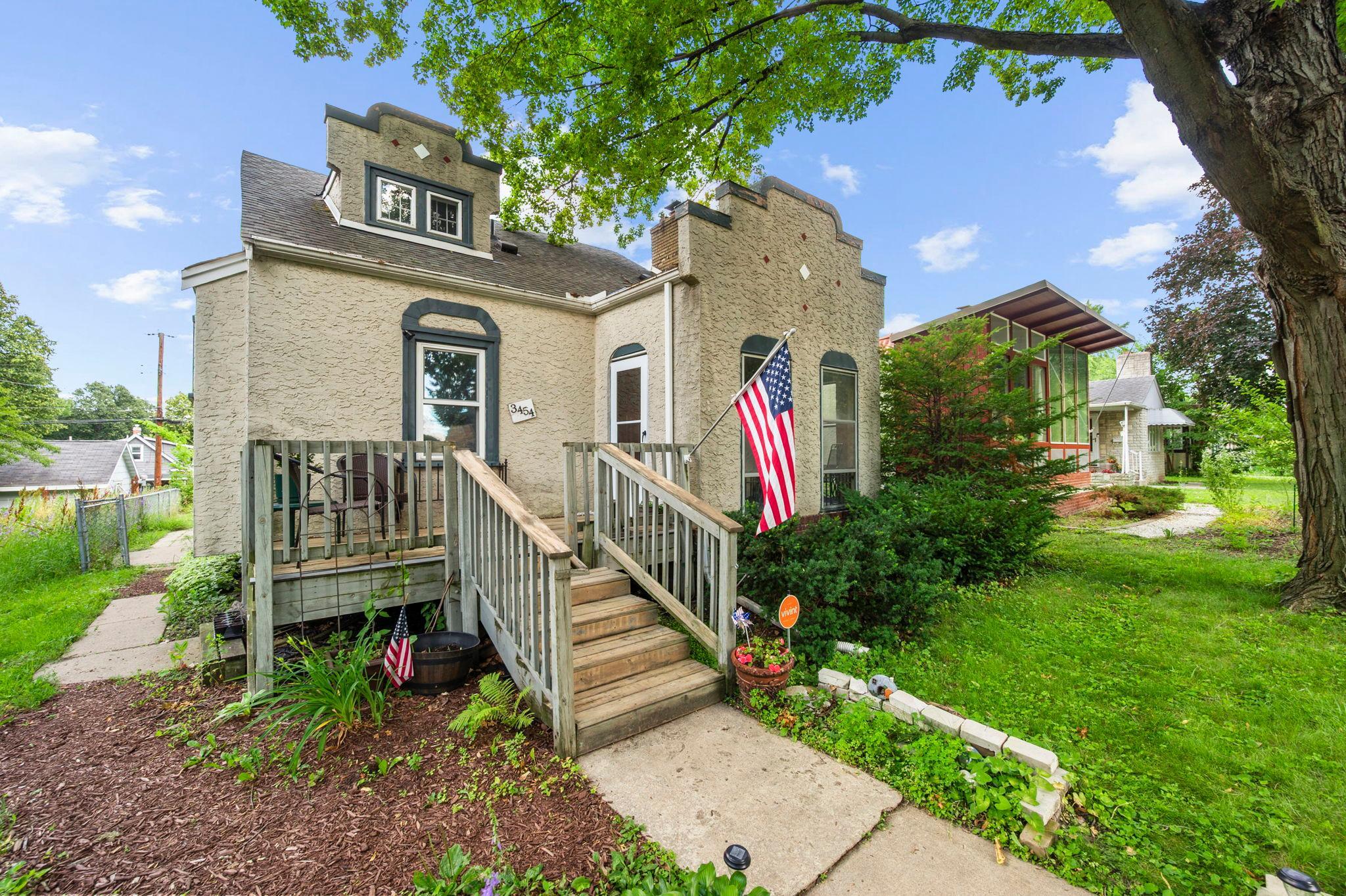 3454 Logan Avenue N, Minneapolis MN 55412