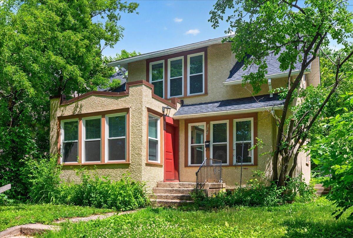 1340 Upton Avenue N, Minneapolis MN 55411