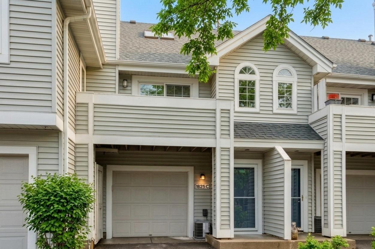 1825 Terraceview Lane N Unit C, Plymouth MN 55447