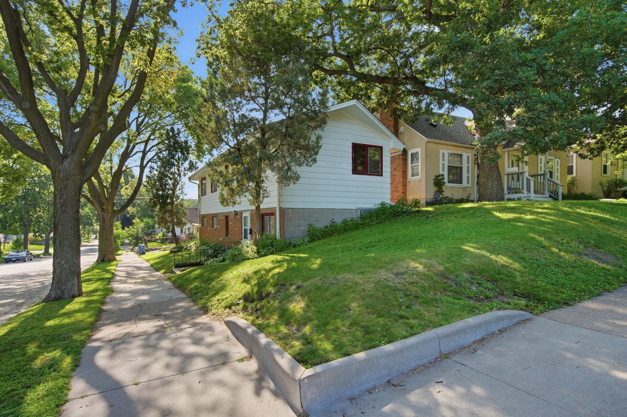 3159 Fillmore Street NE, Minneapolis MN 55418