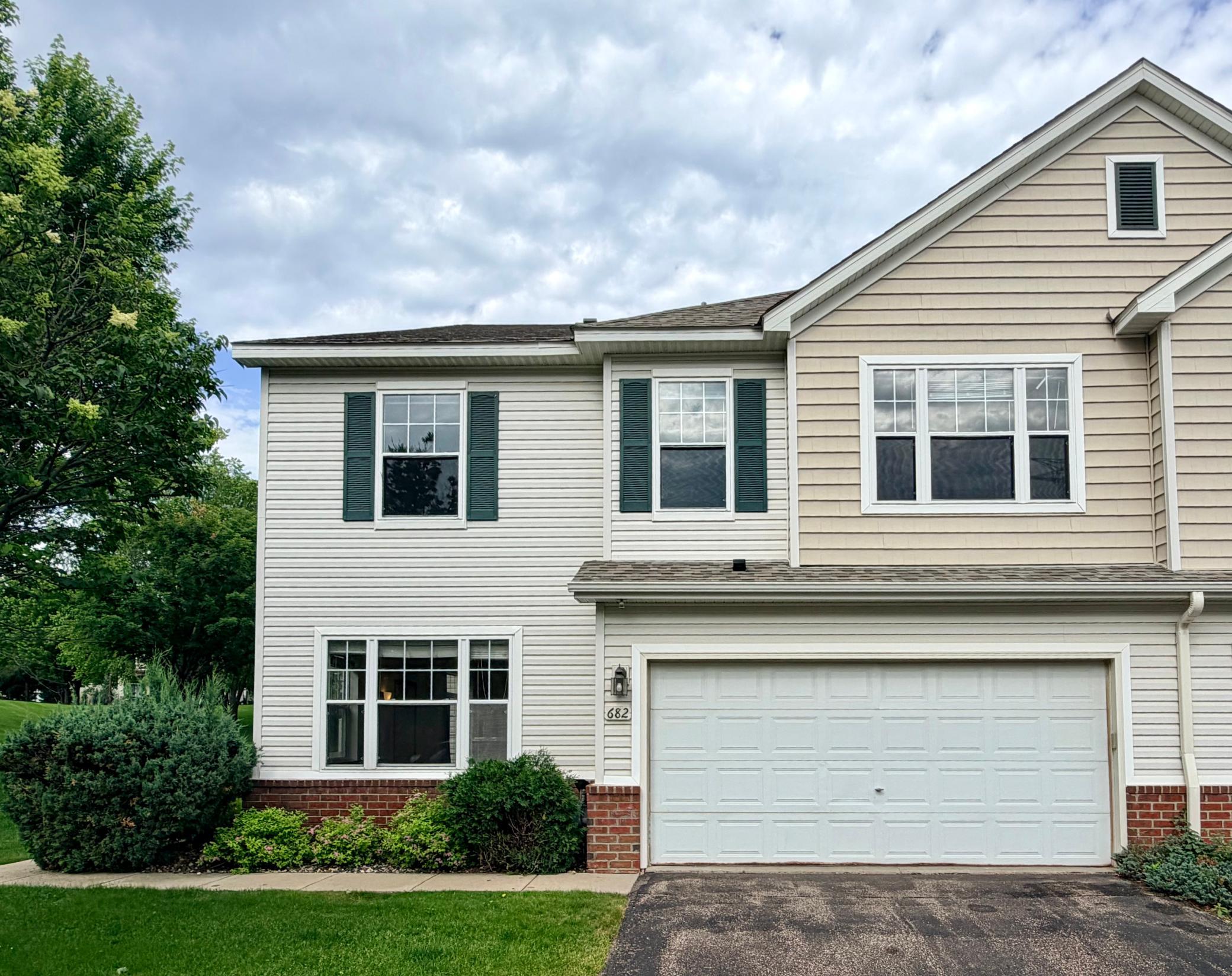 682 Princeton Avenue, Shakopee MN 55379