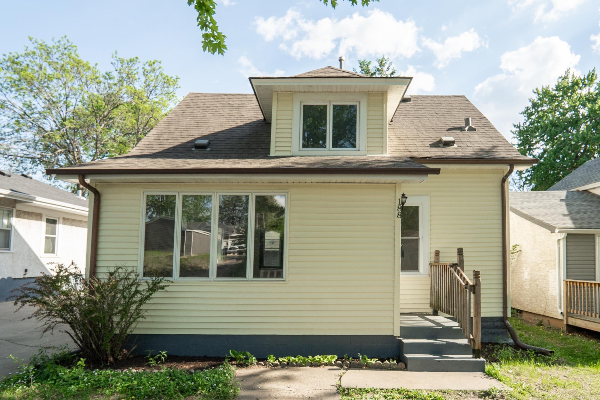 188 Wyoming Street E, Saint Paul MN 55107