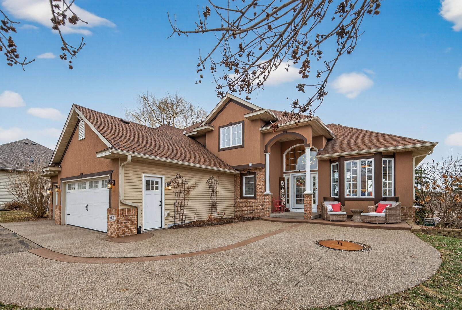 3308 Wild Horse Pass NW, Prior Lake MN 55372