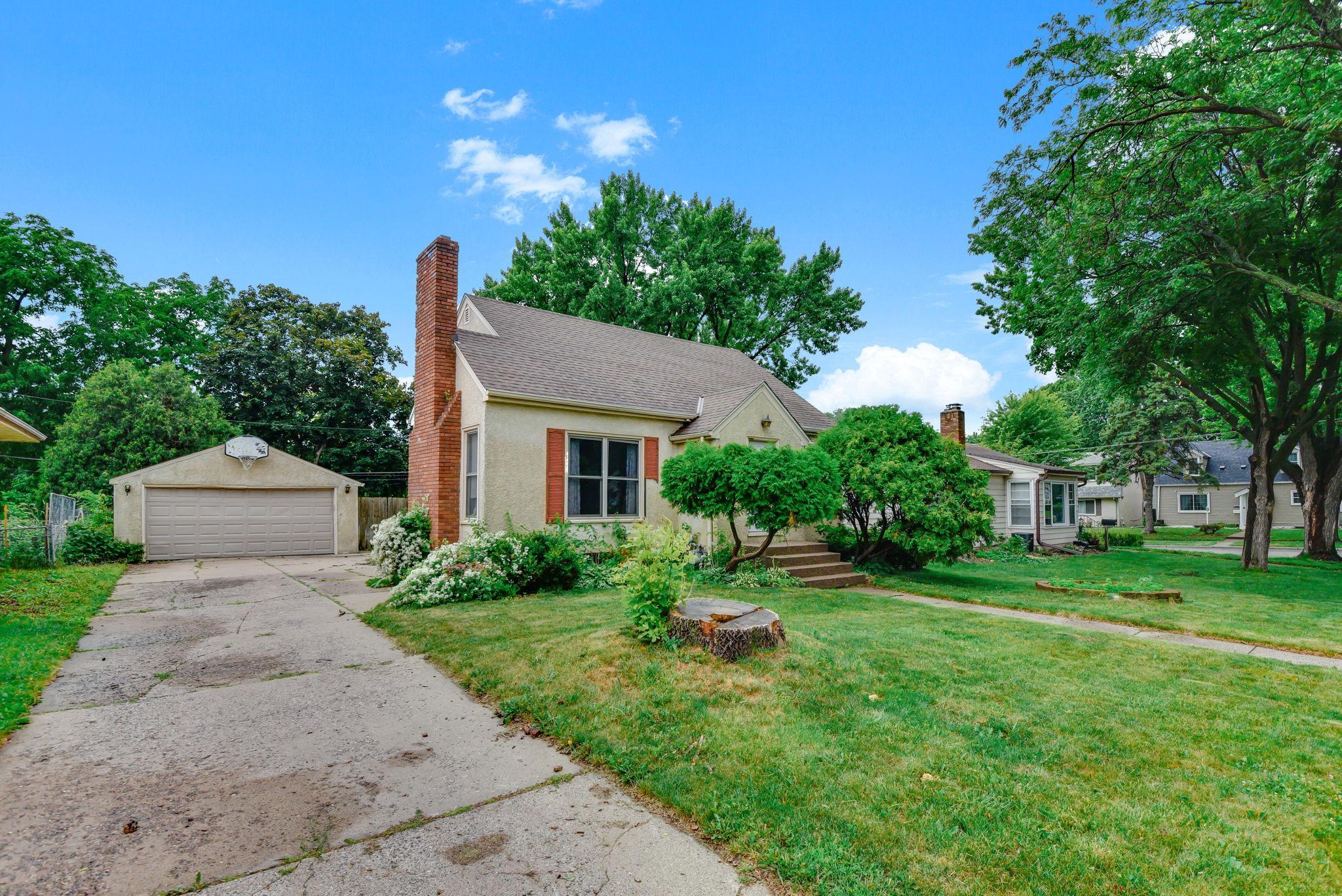 1313 Birmingham Street, Saint Paul MN 55106