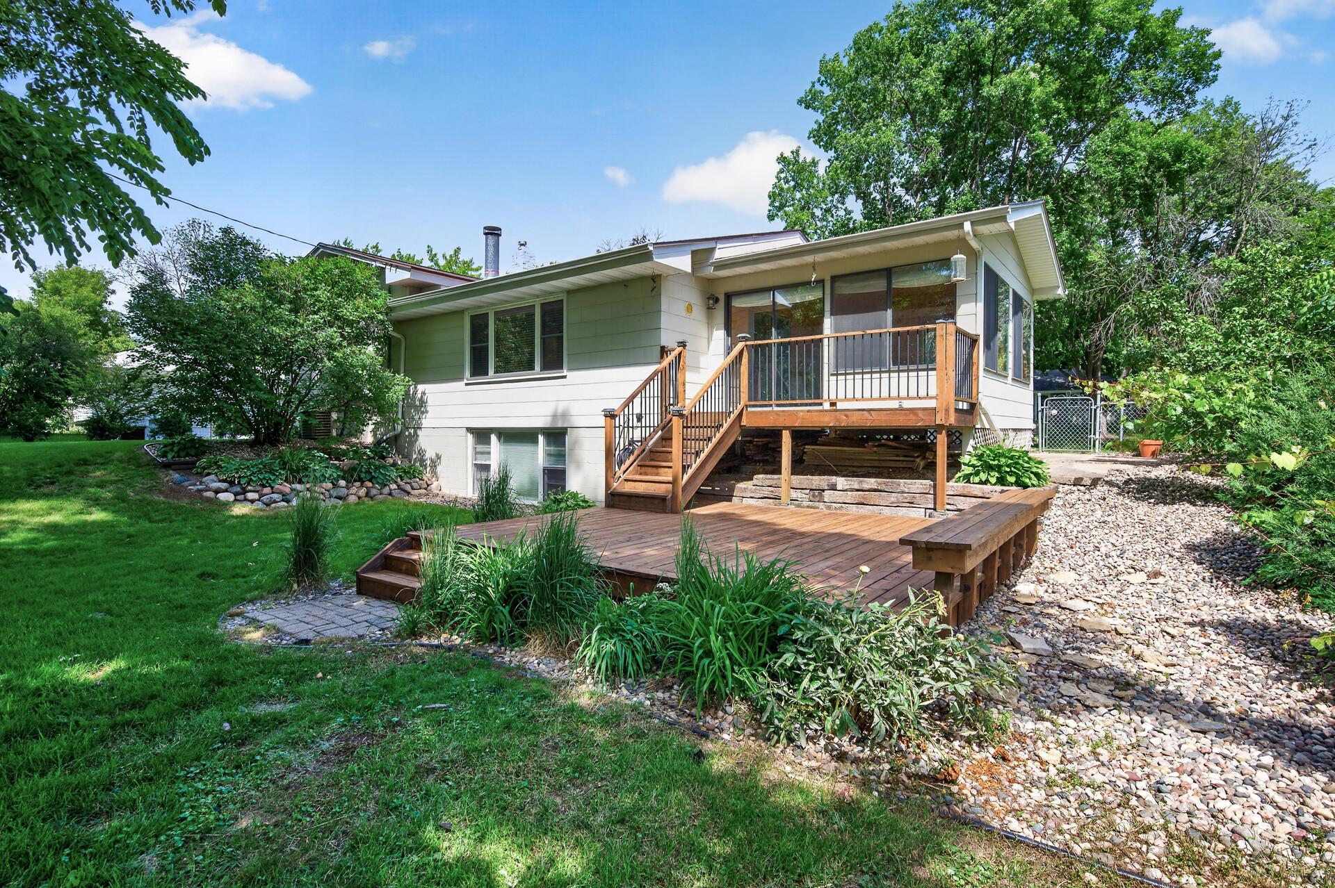 5302 Holiday Road, Minnetonka MN 55345