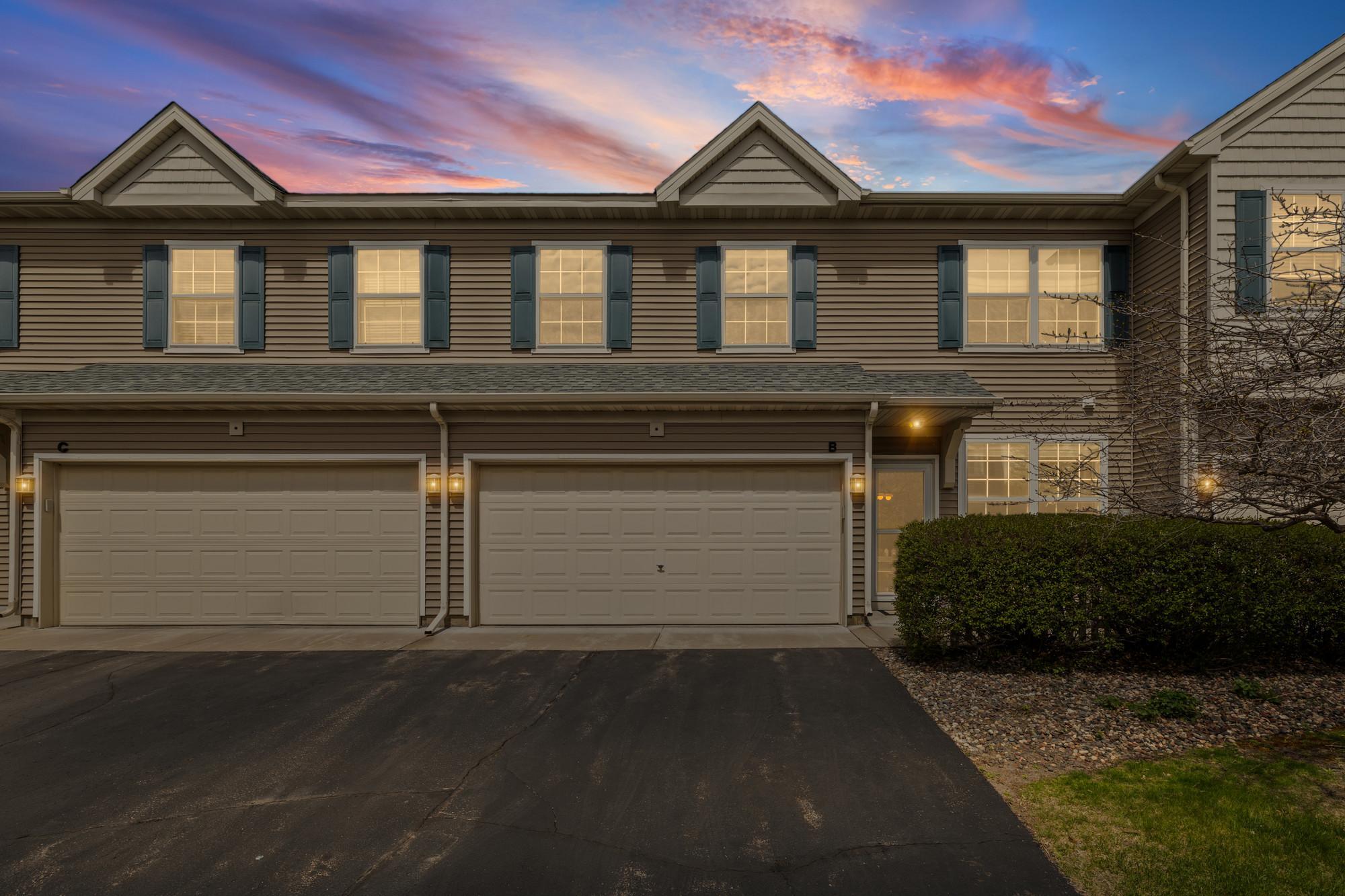 11386 Eldorado Street NE Unit B, Blaine MN 55449