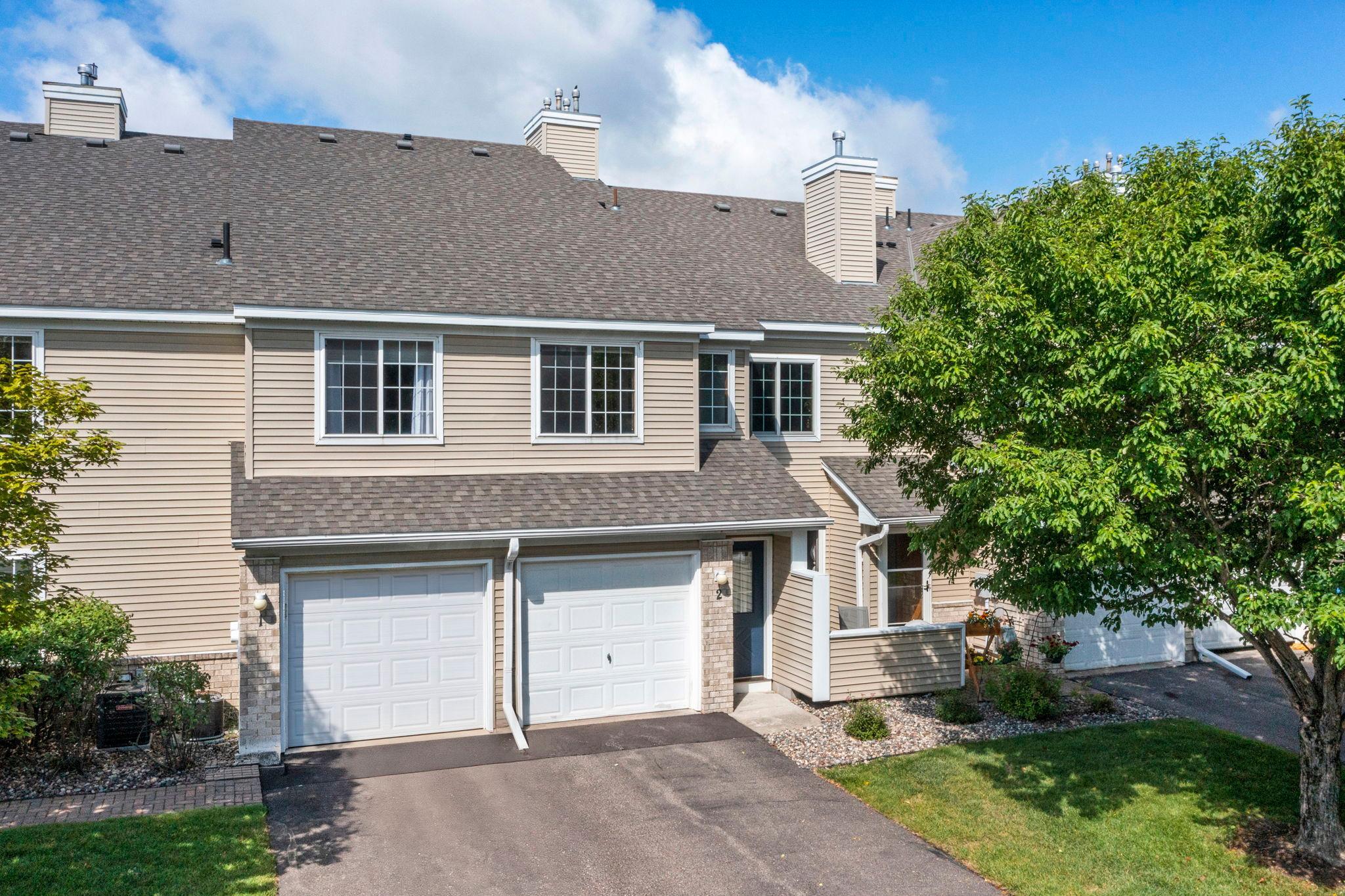 2225 Ranchview Lane N Unit 2, Plymouth MN 55447