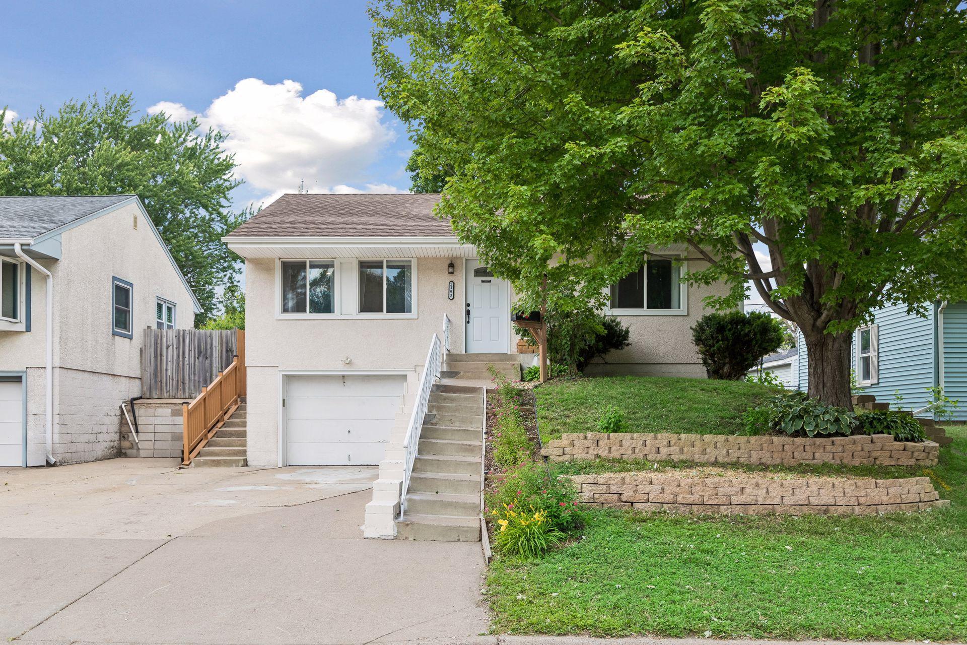 2193 Waukon Avenue, Saint Paul MN 55119