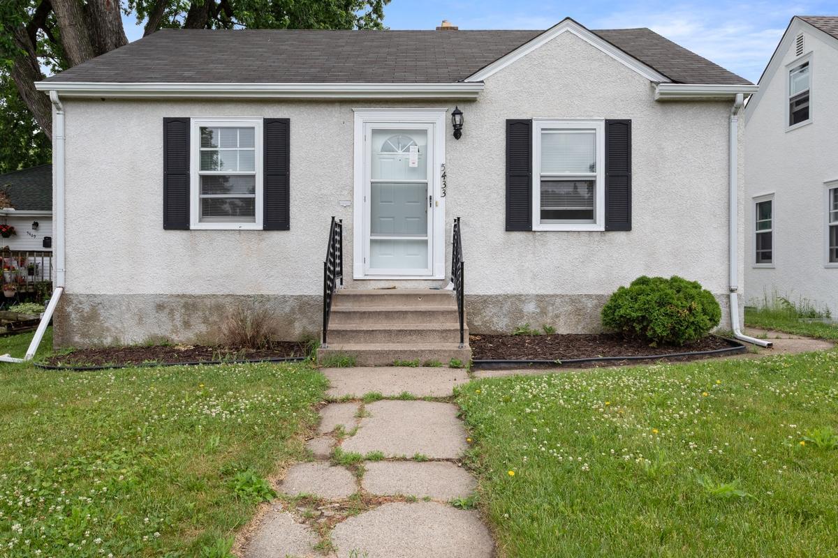 5433 30th Avenue S, Minneapolis MN 55417