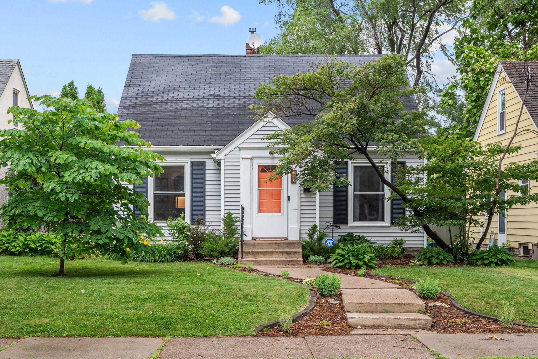 1133 California Avenue W, Saint Paul MN 55108