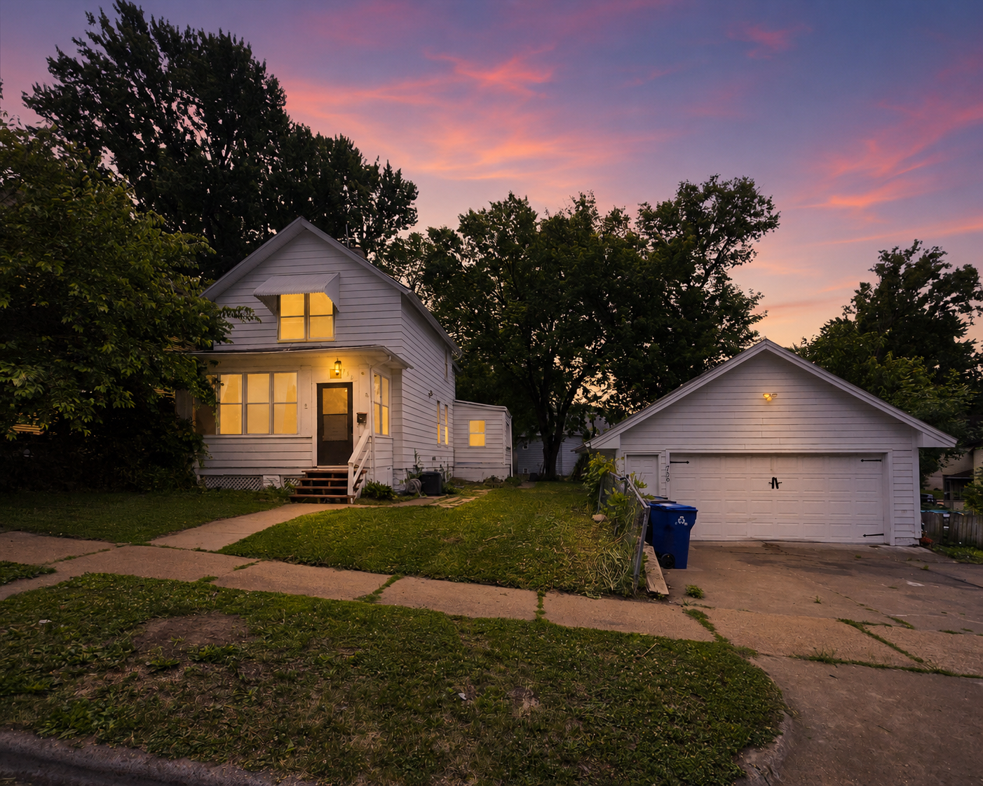 736 Plum Street, Saint Paul MN 55106