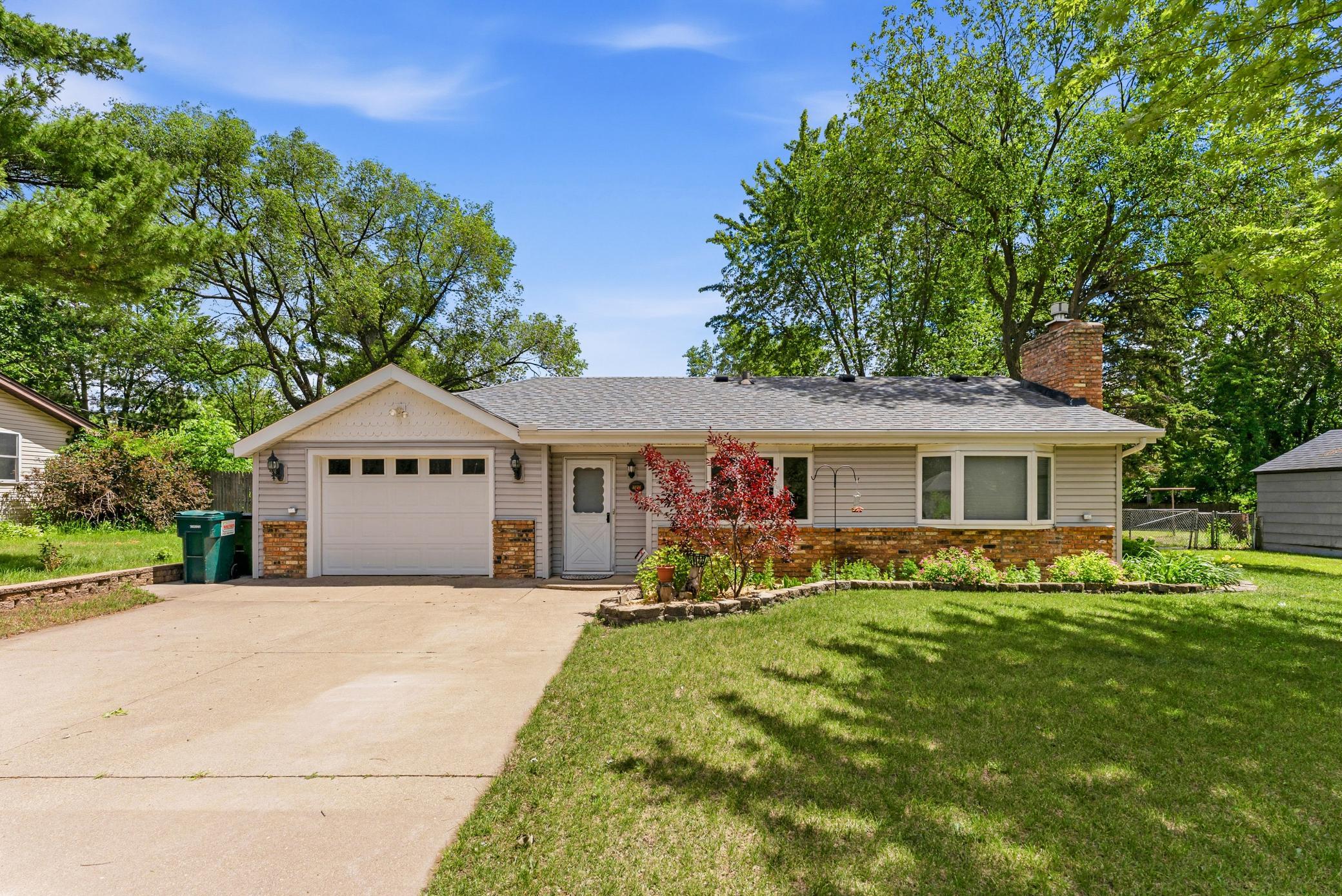11013 6th Street NE, Blaine MN 55434