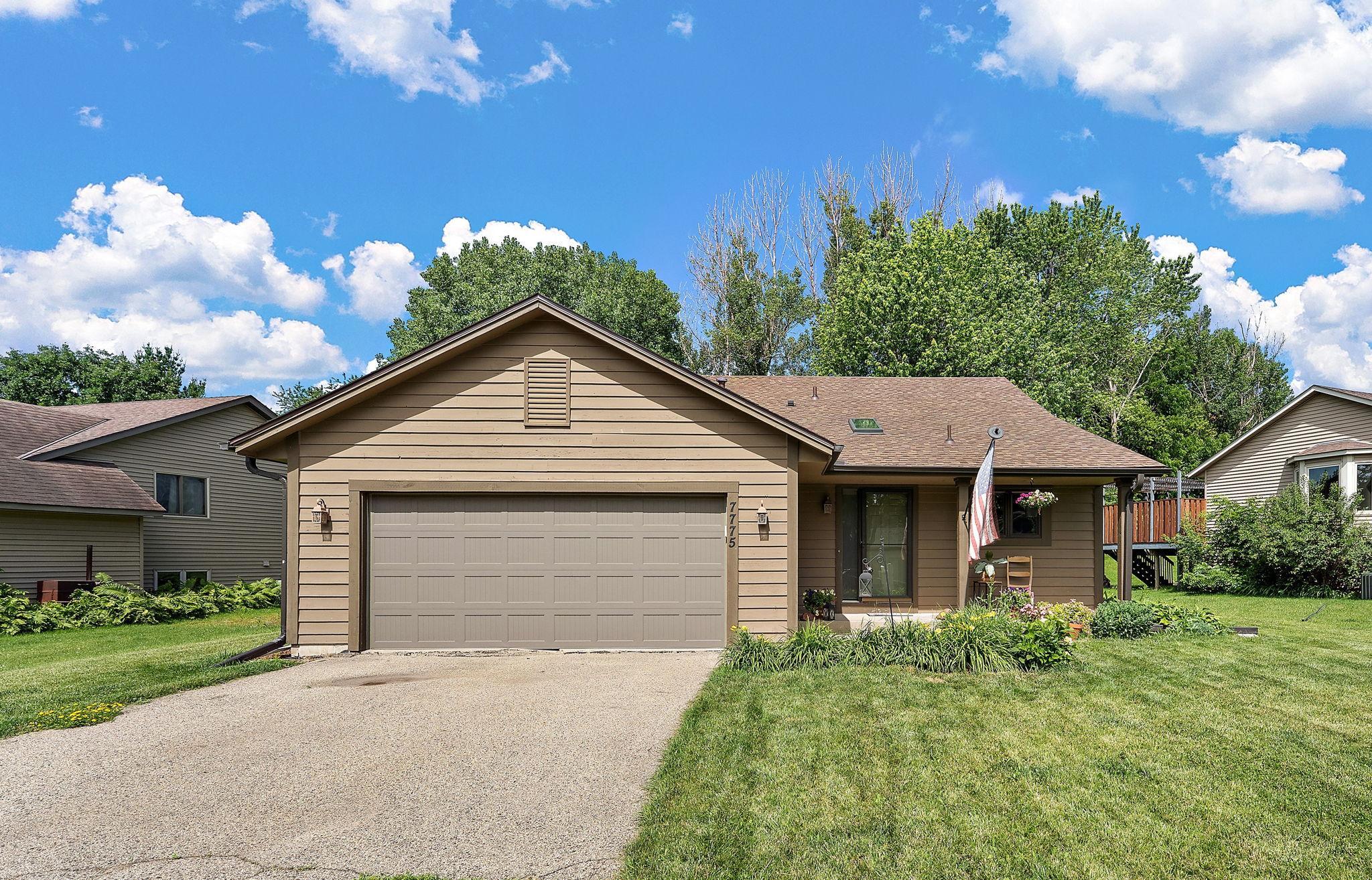 7775 Grinnell Way, Lakeville MN 55044