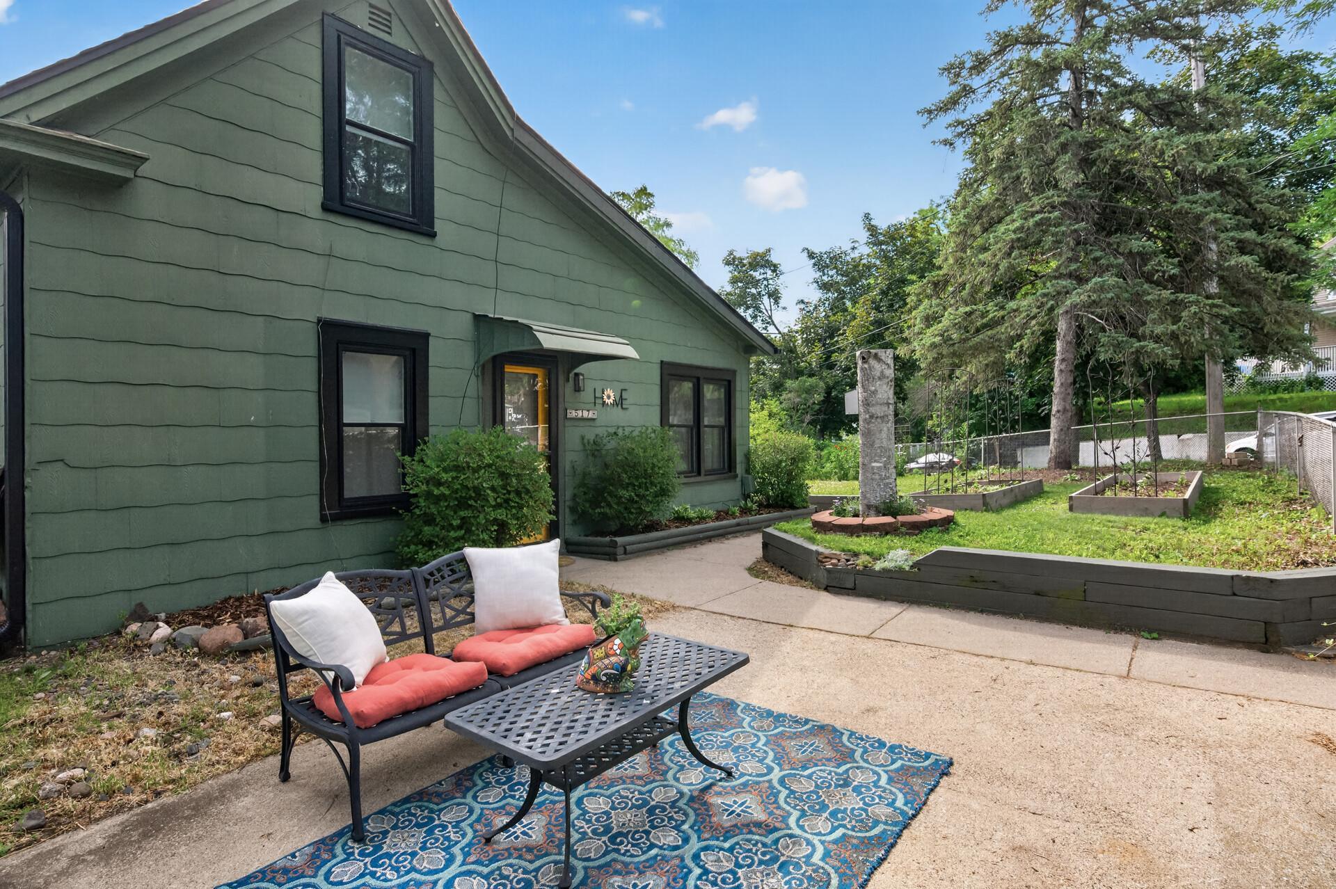 517 Sidney Street E, Saint Paul MN 55107