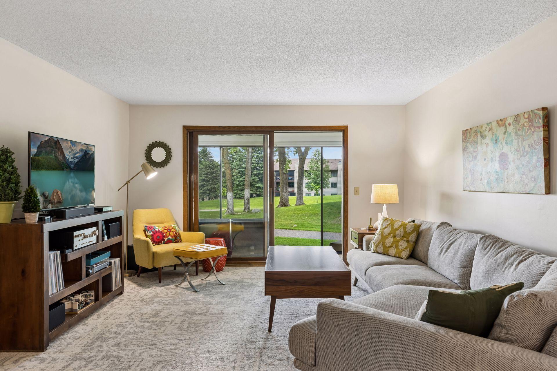 10540 43rd Avenue N Unit 111, Plymouth MN 55442