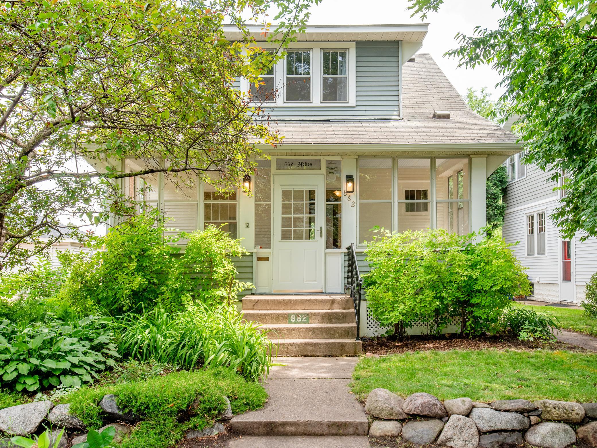 862 Holton Street, Saint Paul MN 55104